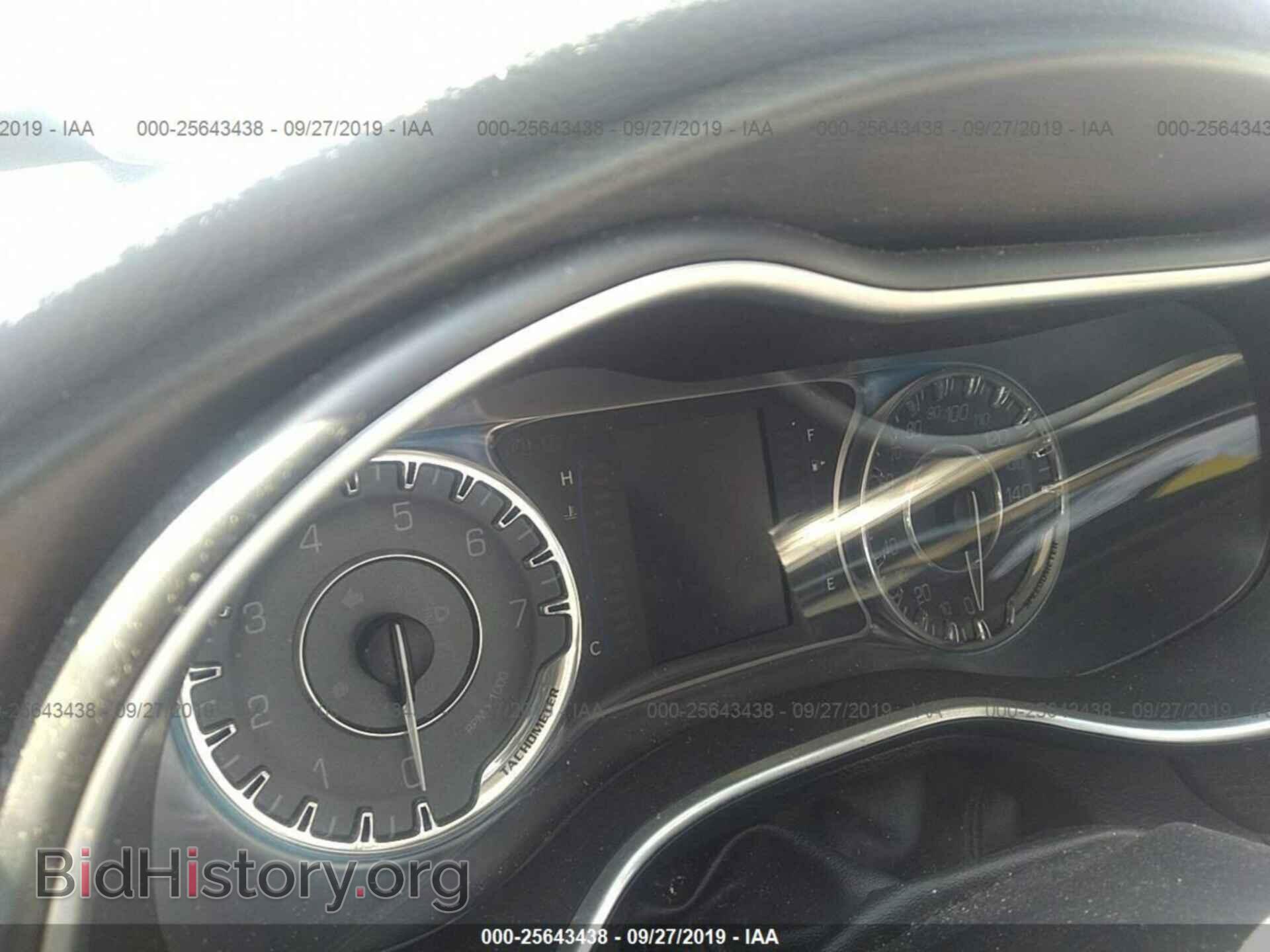 2016 CHRYSLER 200 - VIN: 1C3CCCAB0GN160015 - Фото 7