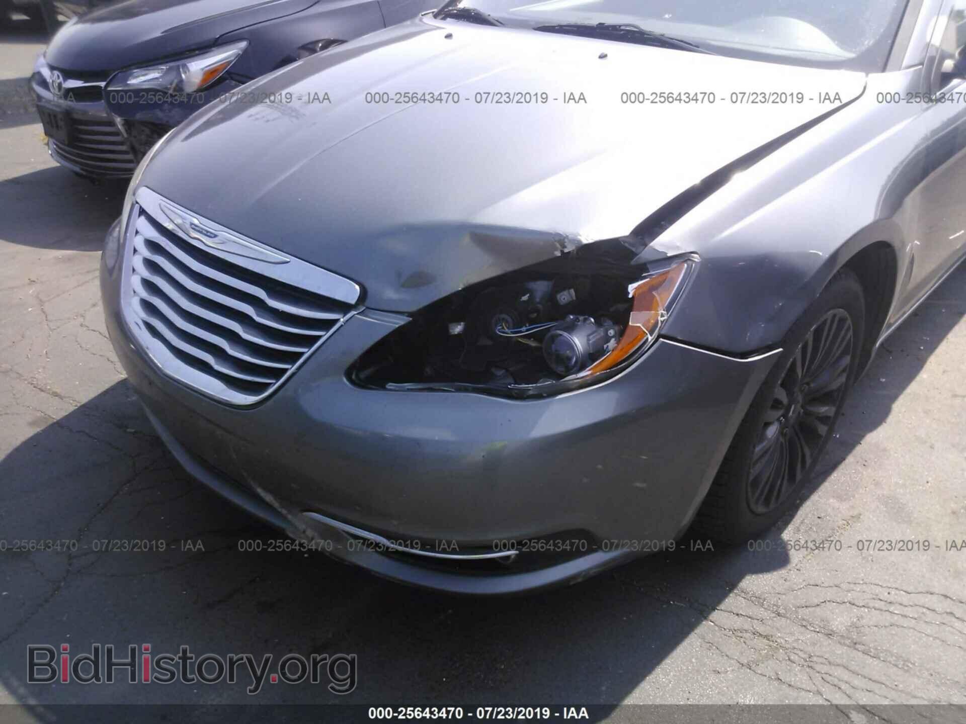 2012 CHRYSLER 200 - VIN: 1C3CCBCB1CN178881 - Фото 6