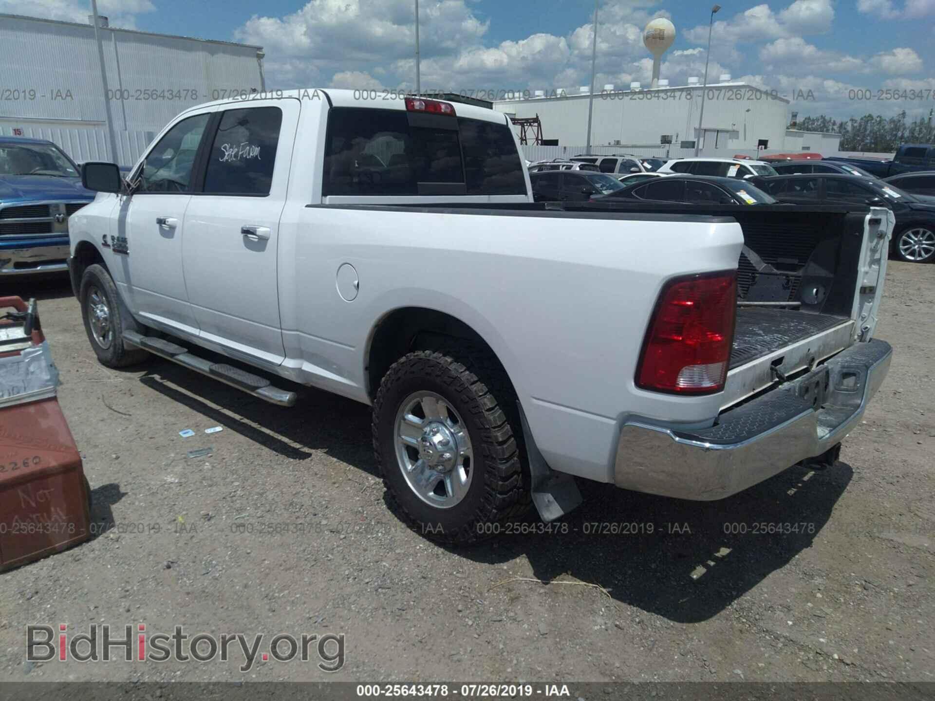 2017 RAM 2500 - VIN: 3C6UR4DL6HG557447 - Photo 3