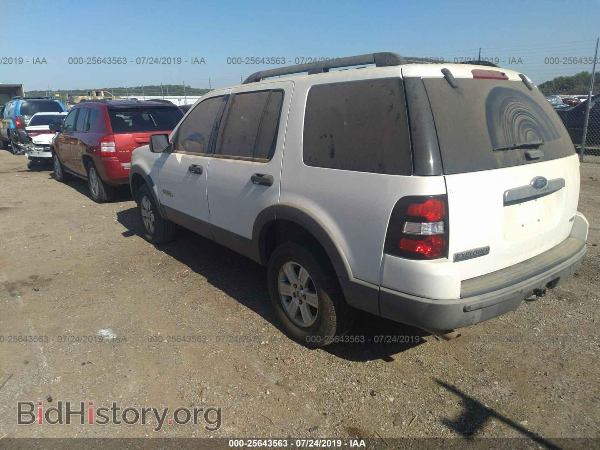 2006 FORD EXPLORER - VIN: 1FMEU63E76UA69866 - Фото 3