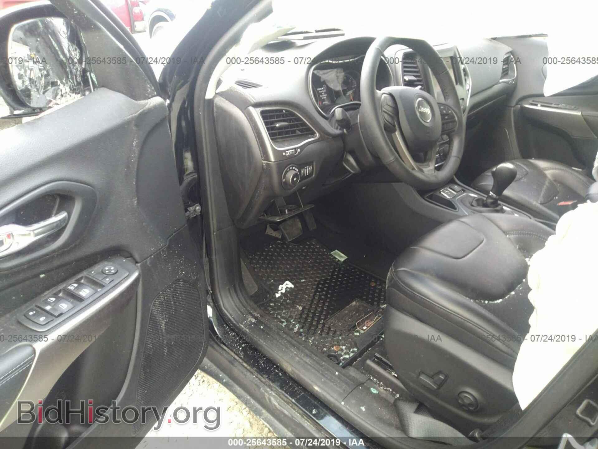 2019 JEEP CHEROKEE - VIN: 1C4PJLLB2KD332561 - Фото 5