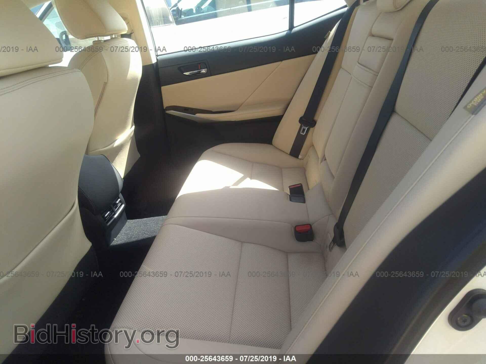 2016 LEXUS IS - VIN: JTHBA1D22G5011357 - Photo 8
