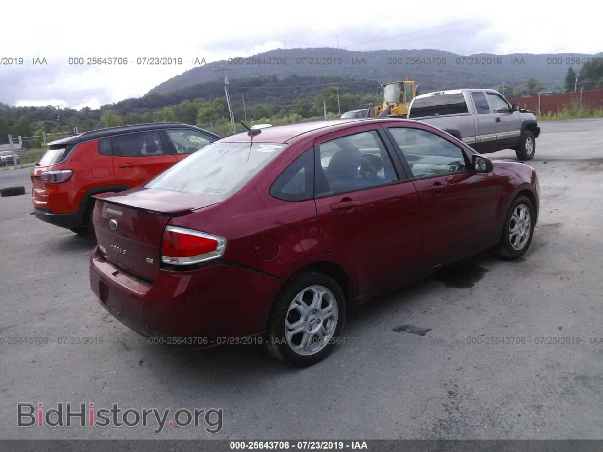 2009 FORD FOCUS - VIN: 1FAHP36N59W116782 - Фото 4