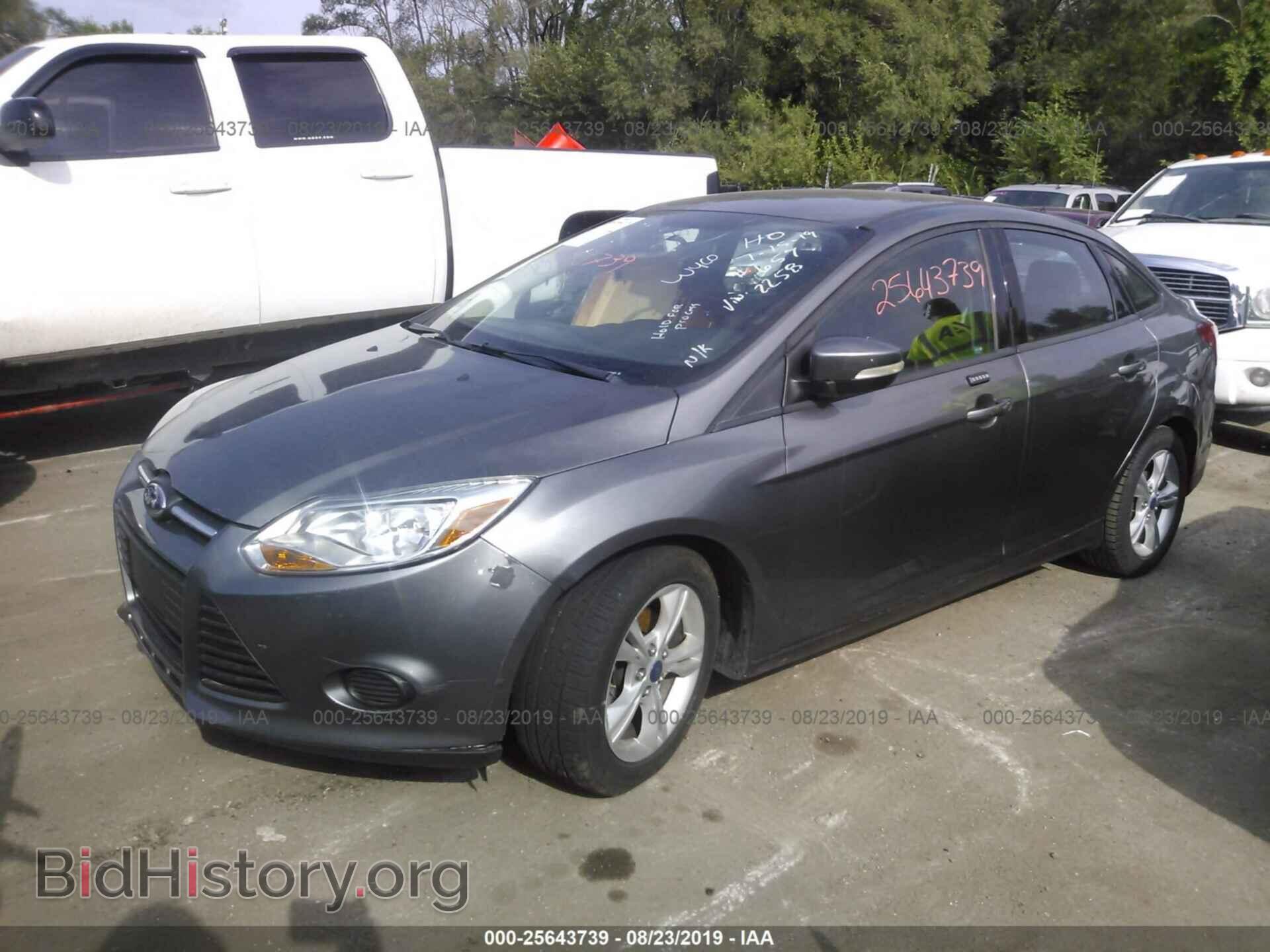 2013 FORD FOCUS - VIN: 1FADP3F28DL352258 - Photo 2