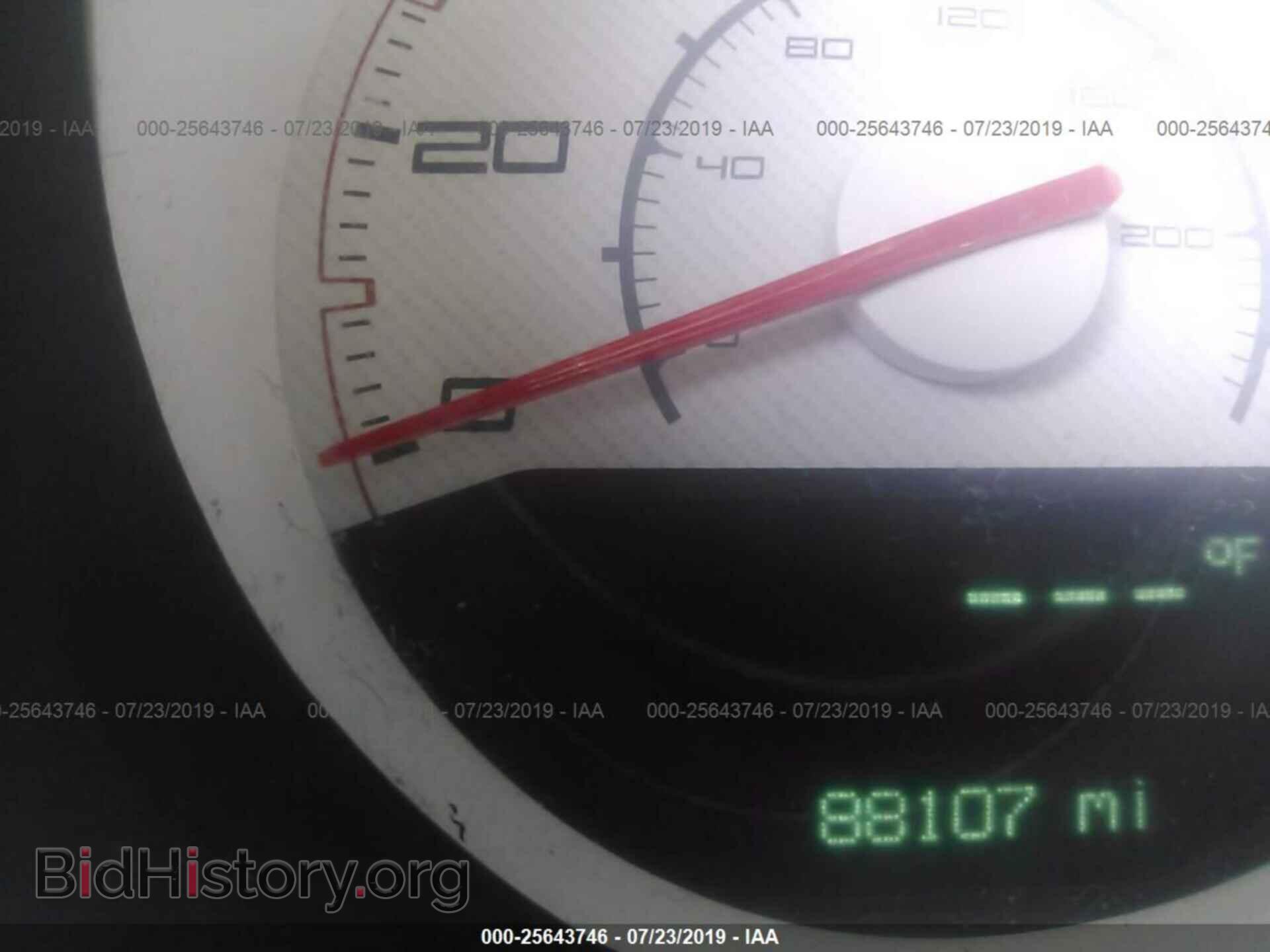 2014 DODGE CHALLENGER - VIN: 2C3CDYAG1EH101289 - Фото 7