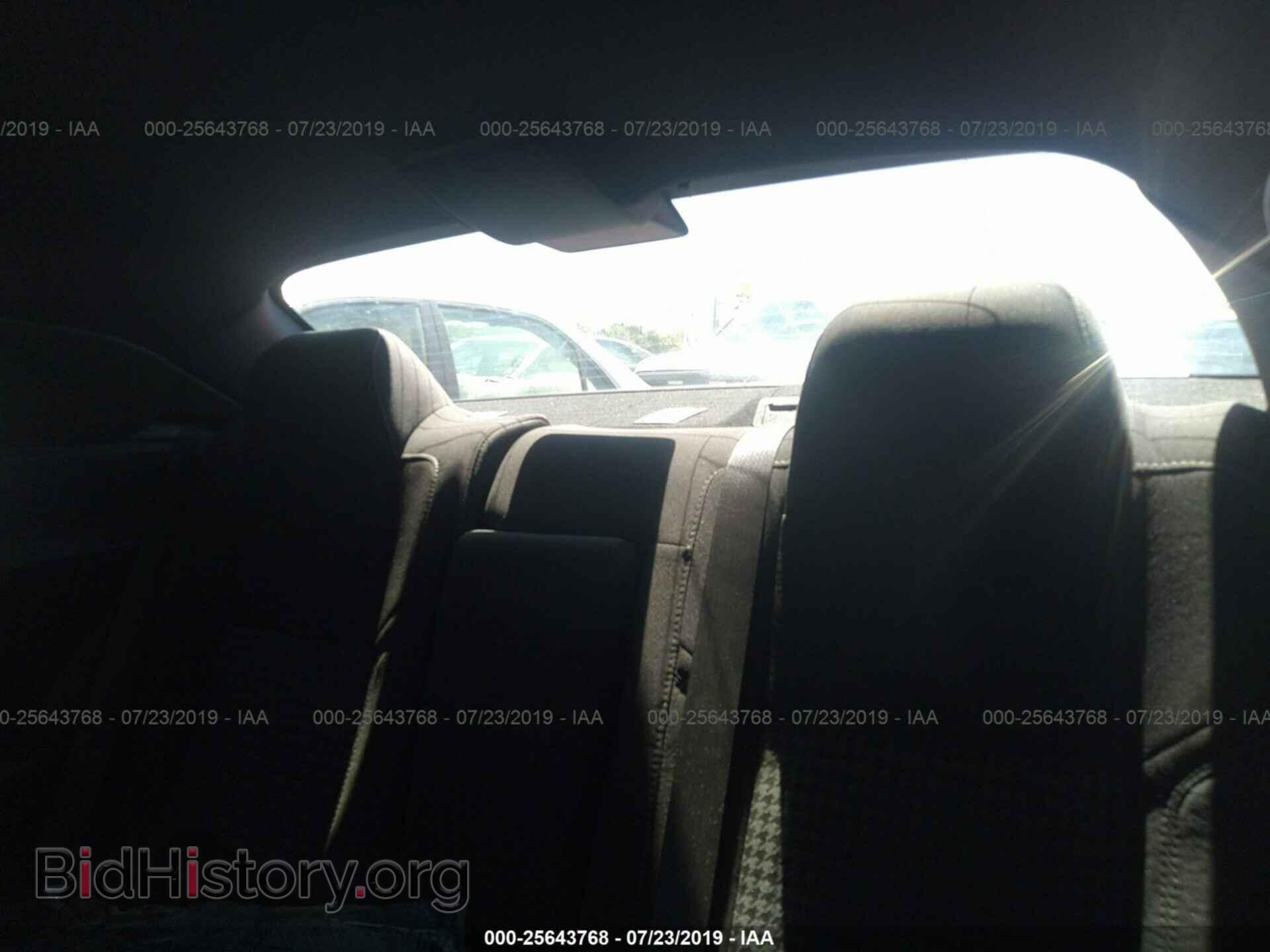 2018 DODGE CHALLENGER - VIN: 2C3CDZAG9JH236309 - Фото 8