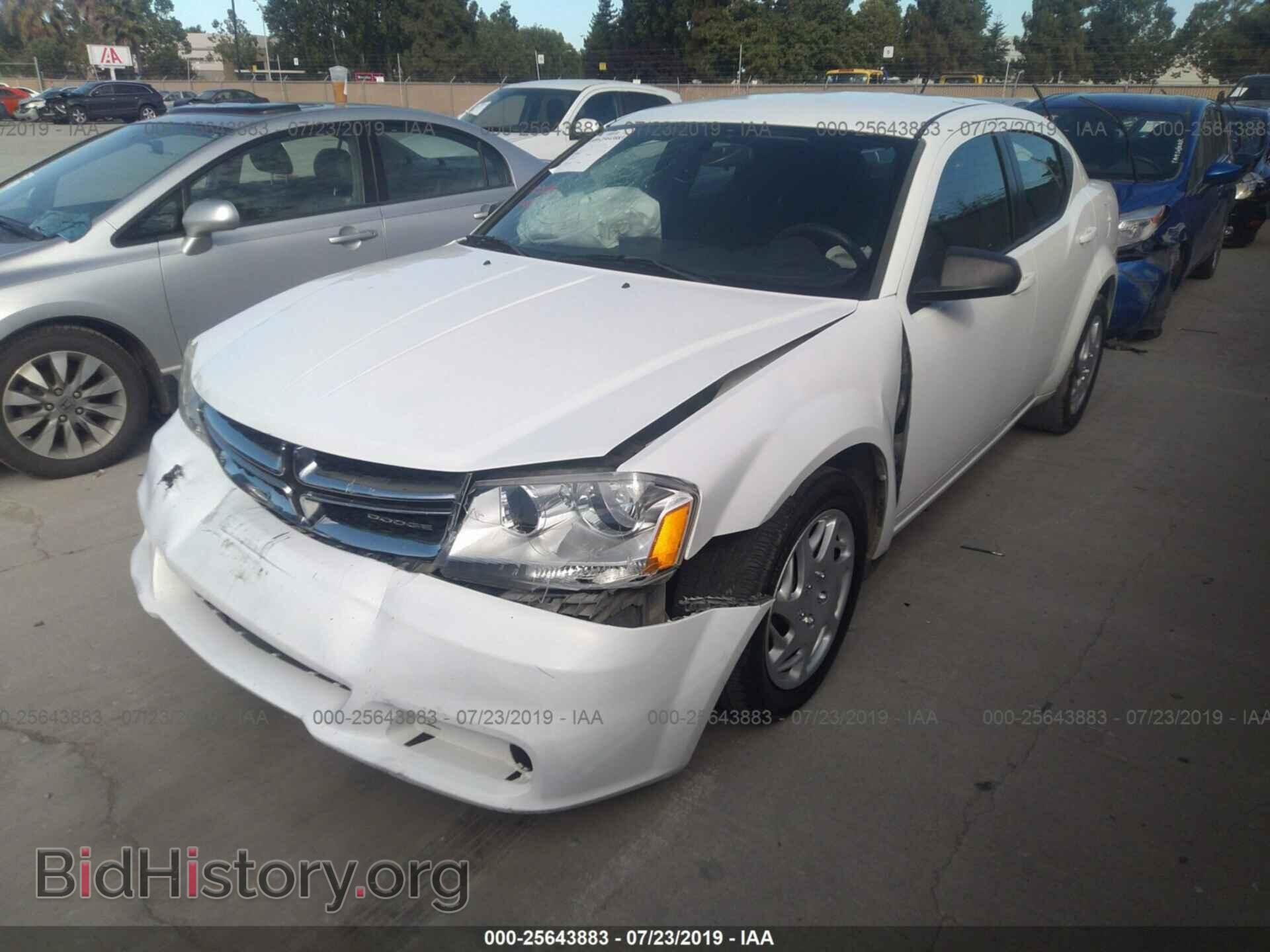 2011 DODGE AVENGER - VIN: 1B3BD4FB5BN578700 - Фото 2