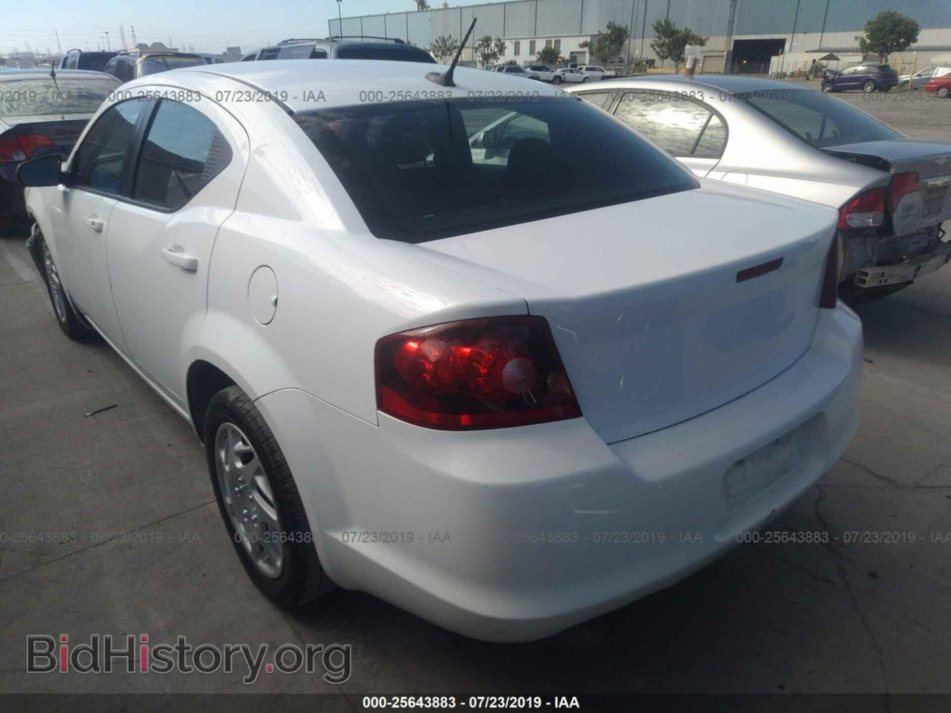 2011 DODGE AVENGER - VIN: 1B3BD4FB5BN578700 - Фото 3