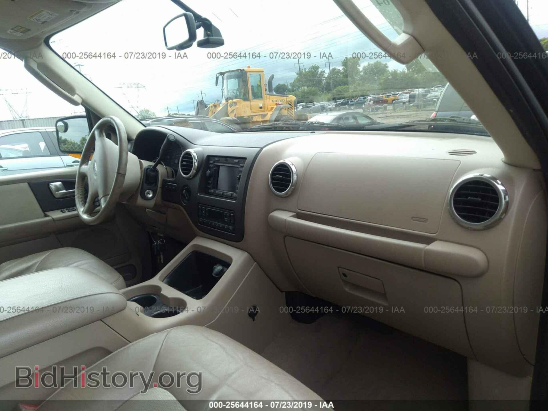 2004 FORD EXPEDITION - VIN: 1FMFU18L54LB18581 - Фото 5