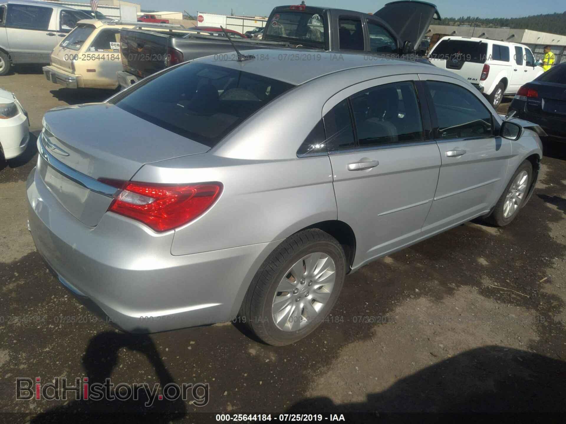 2012 CHRYSLER 200 - VIN: 1C3CCBABXCN212786 - Фото 4