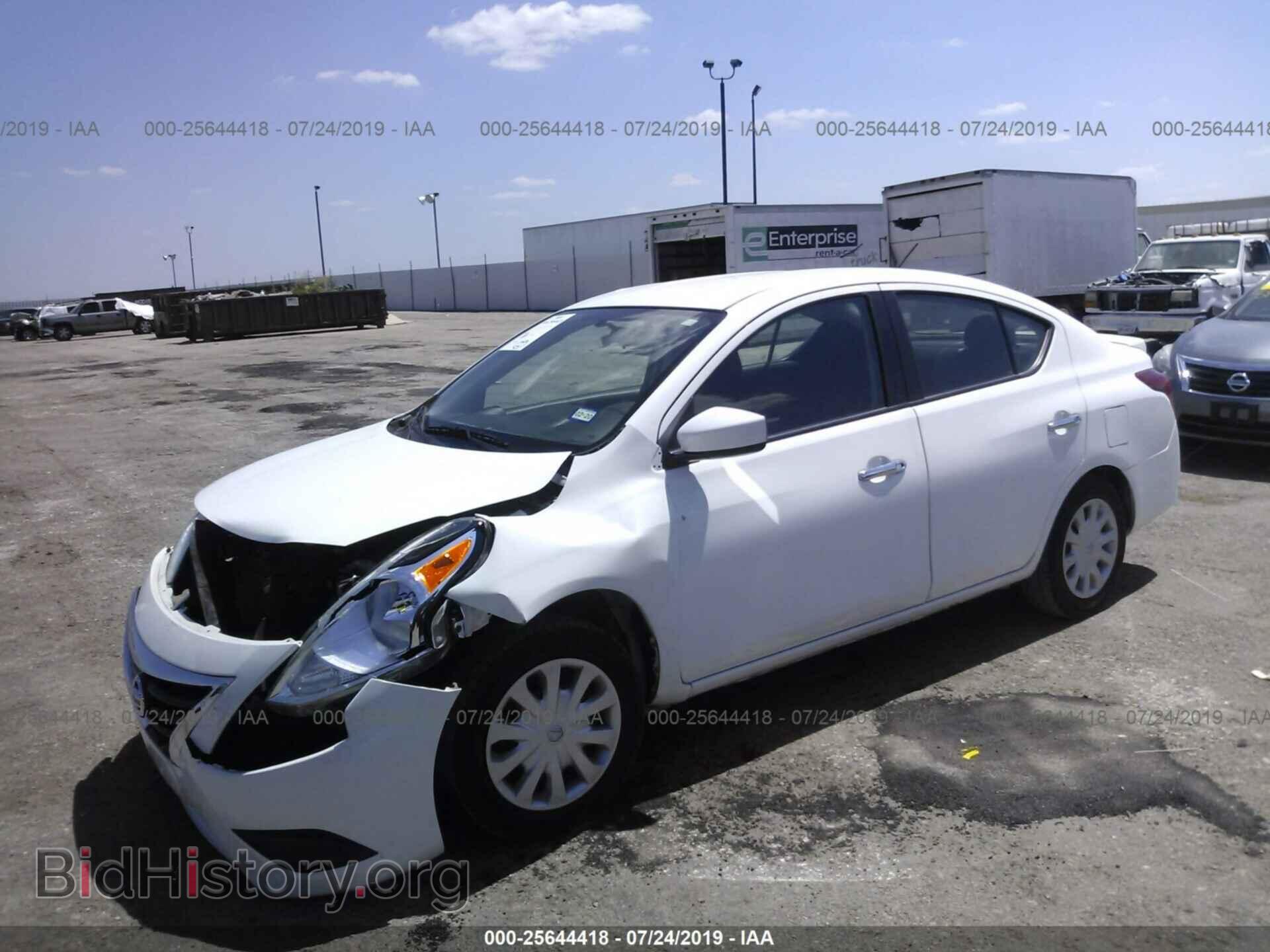 2017 NISSAN VERSA - VIN: 3N1CN7AP3HL815930 - Фото 2