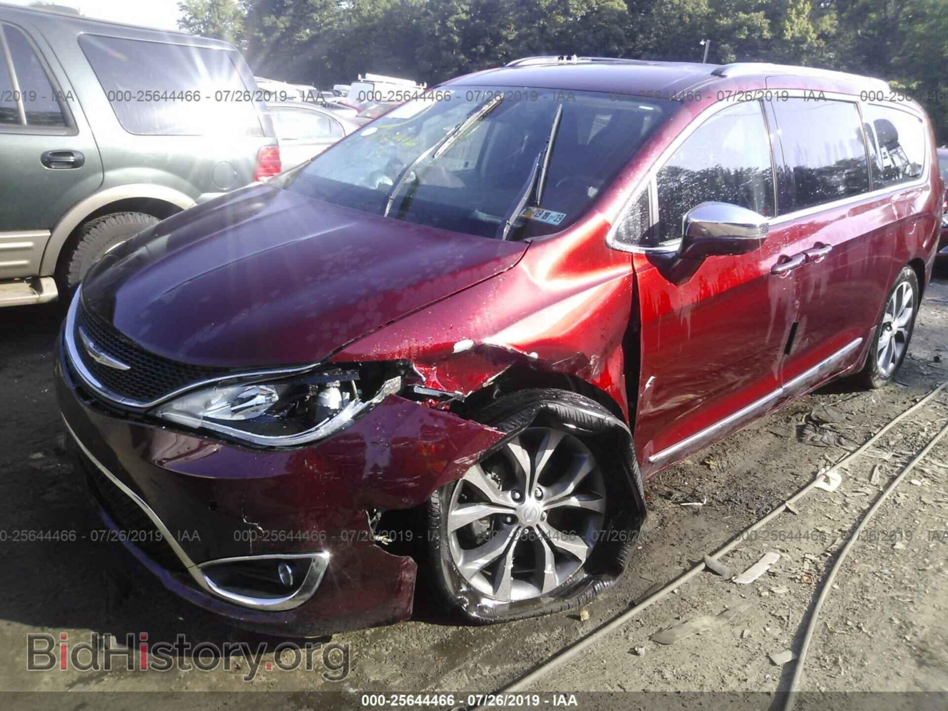 2018 CHRYSLER PACIFICA - VIN: 2C4RC1GG7JR226390 - Фото 2