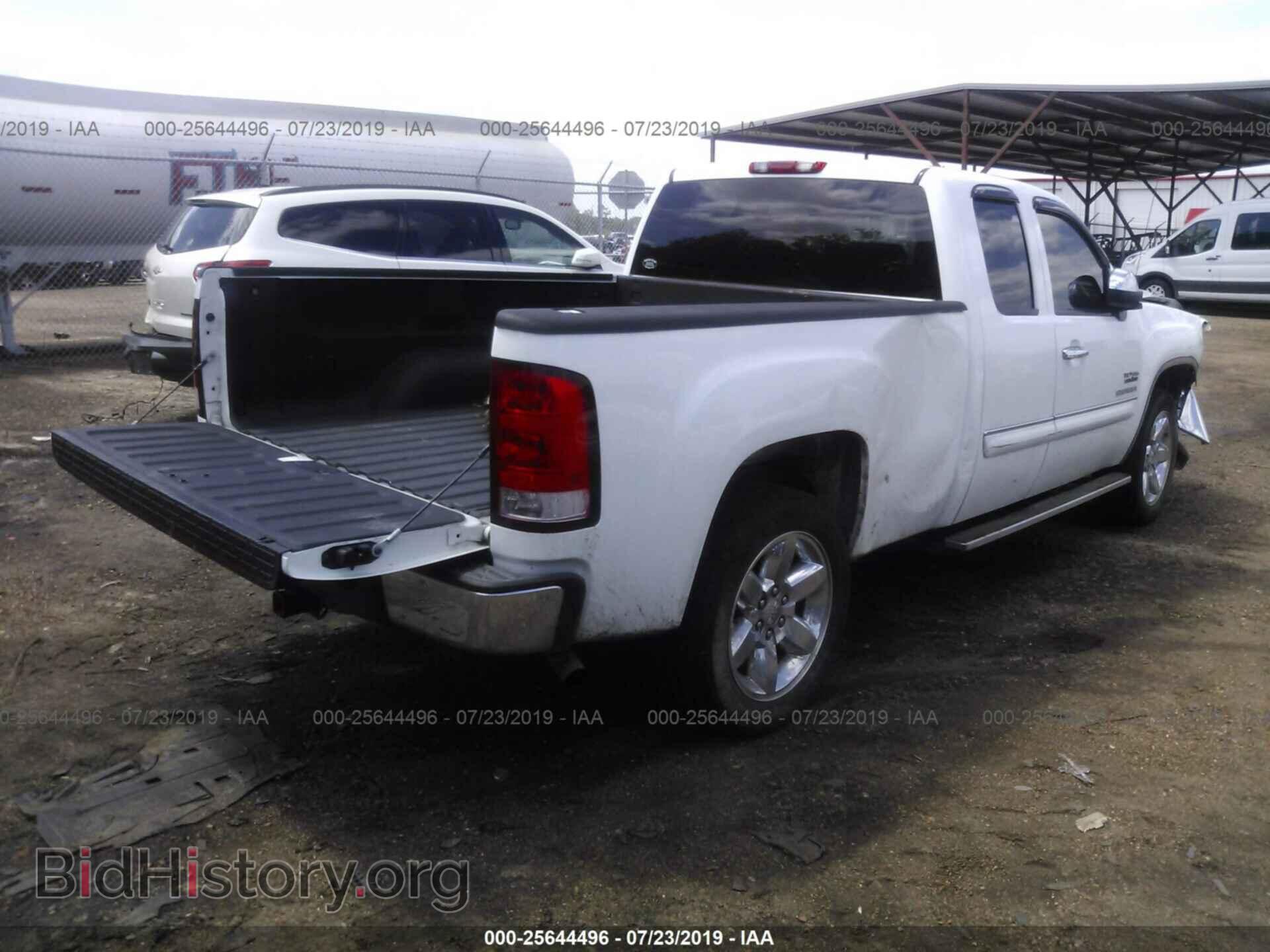 2013 GMC SIERRA - VIN: 1GTR1VE04DZ324726 - Фото 4