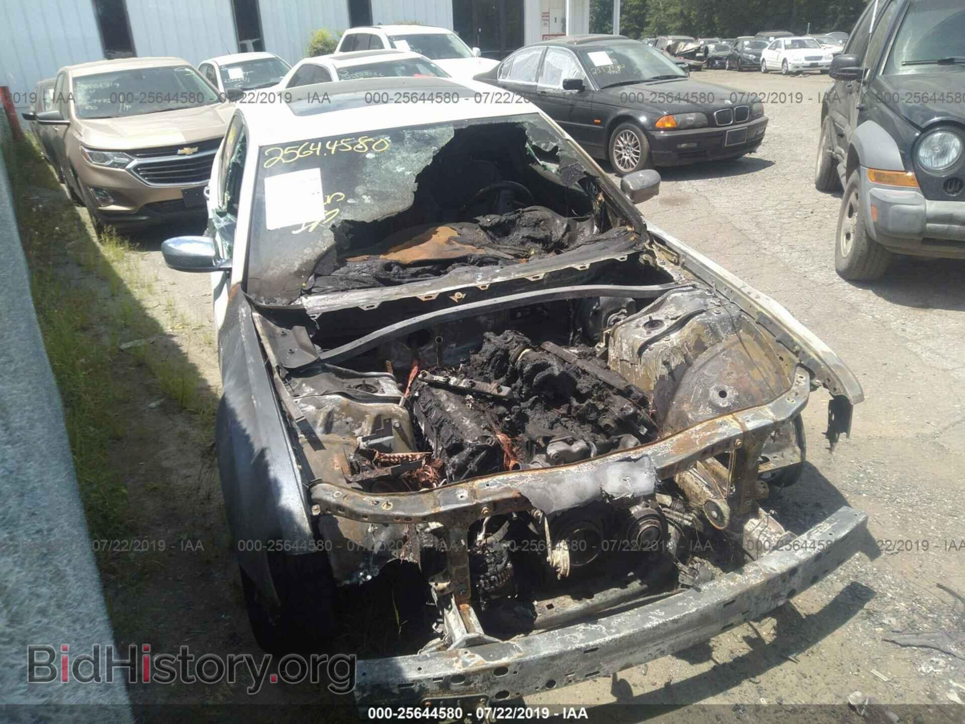 Photo 2C3CA6CT0BH549669 - CHRYSLER 300C 2011