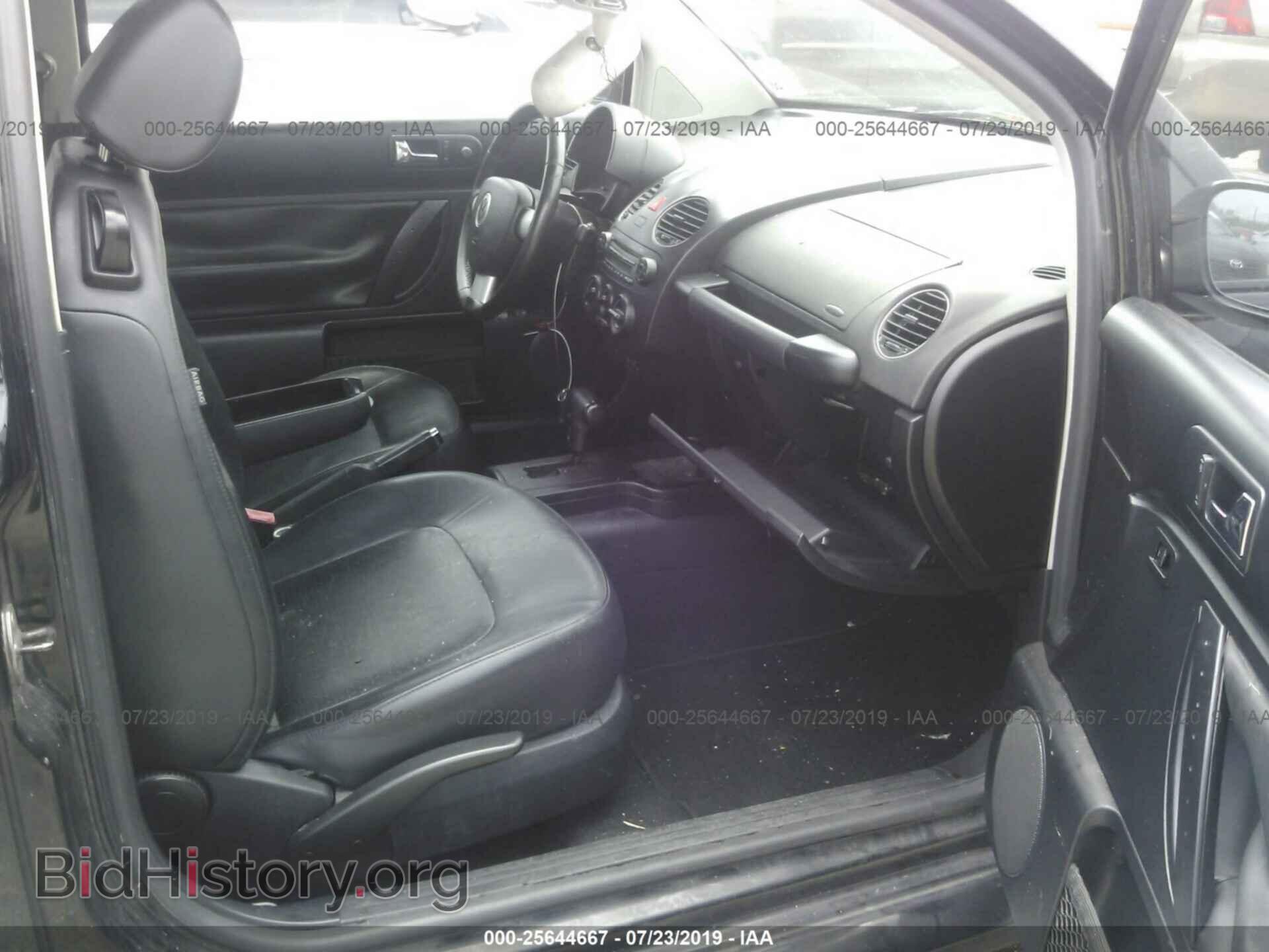 2009 VOLKSWAGEN NEW BEETLE - VIN: 3VWPW31C19M518648 - Фото 5