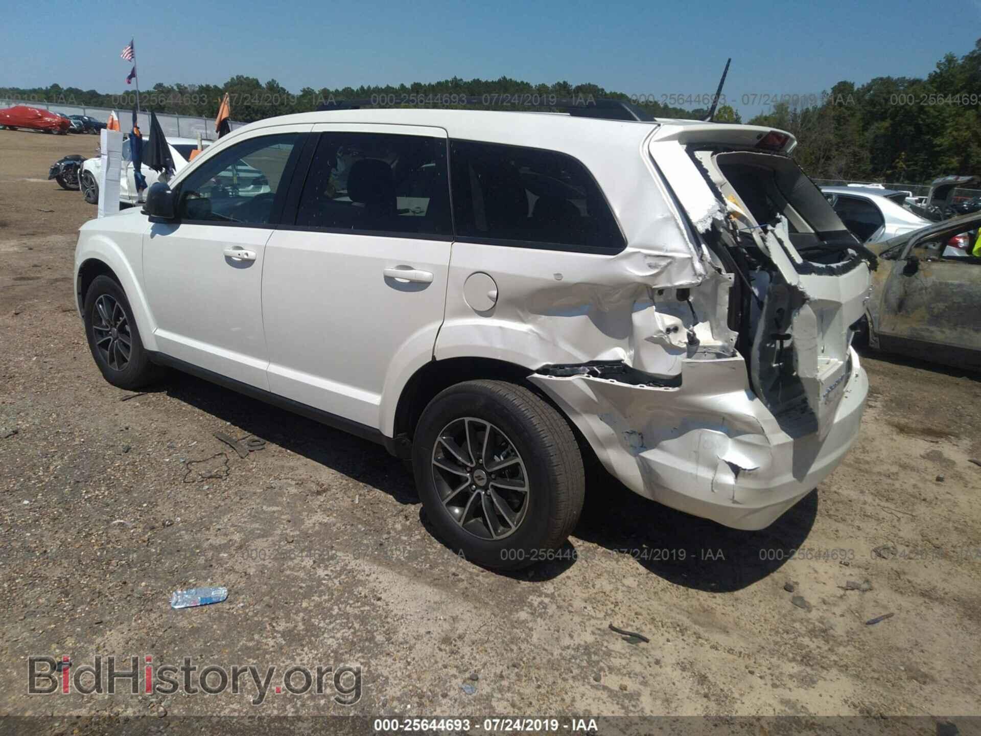2018 DODGE JOURNEY - VIN: 3C4PDCAB2JT509810 - Фото 3