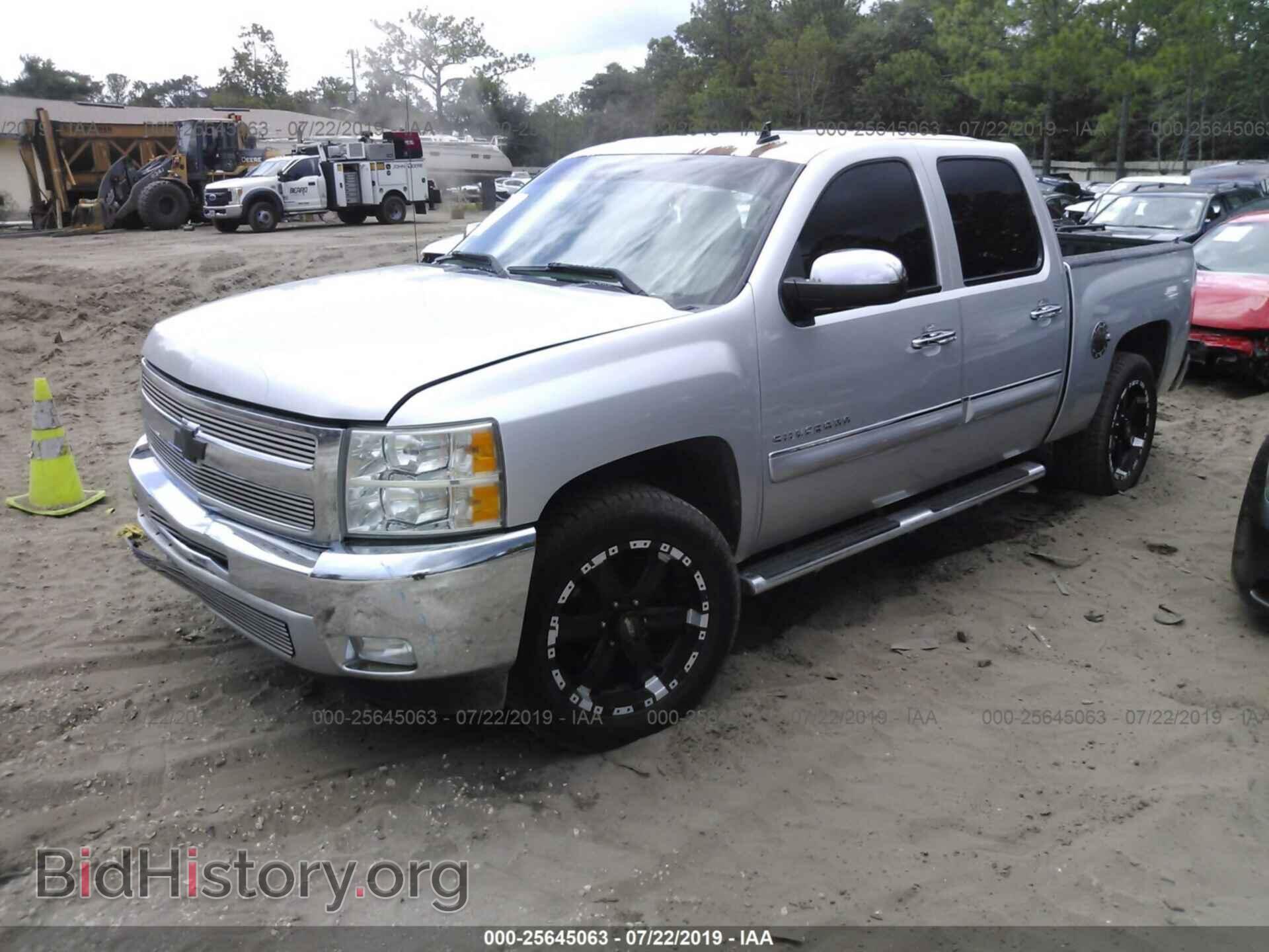 2013 CHEVROLET SILVERADO - VIN: 3GCPCSE07DG130868 - Фото 2