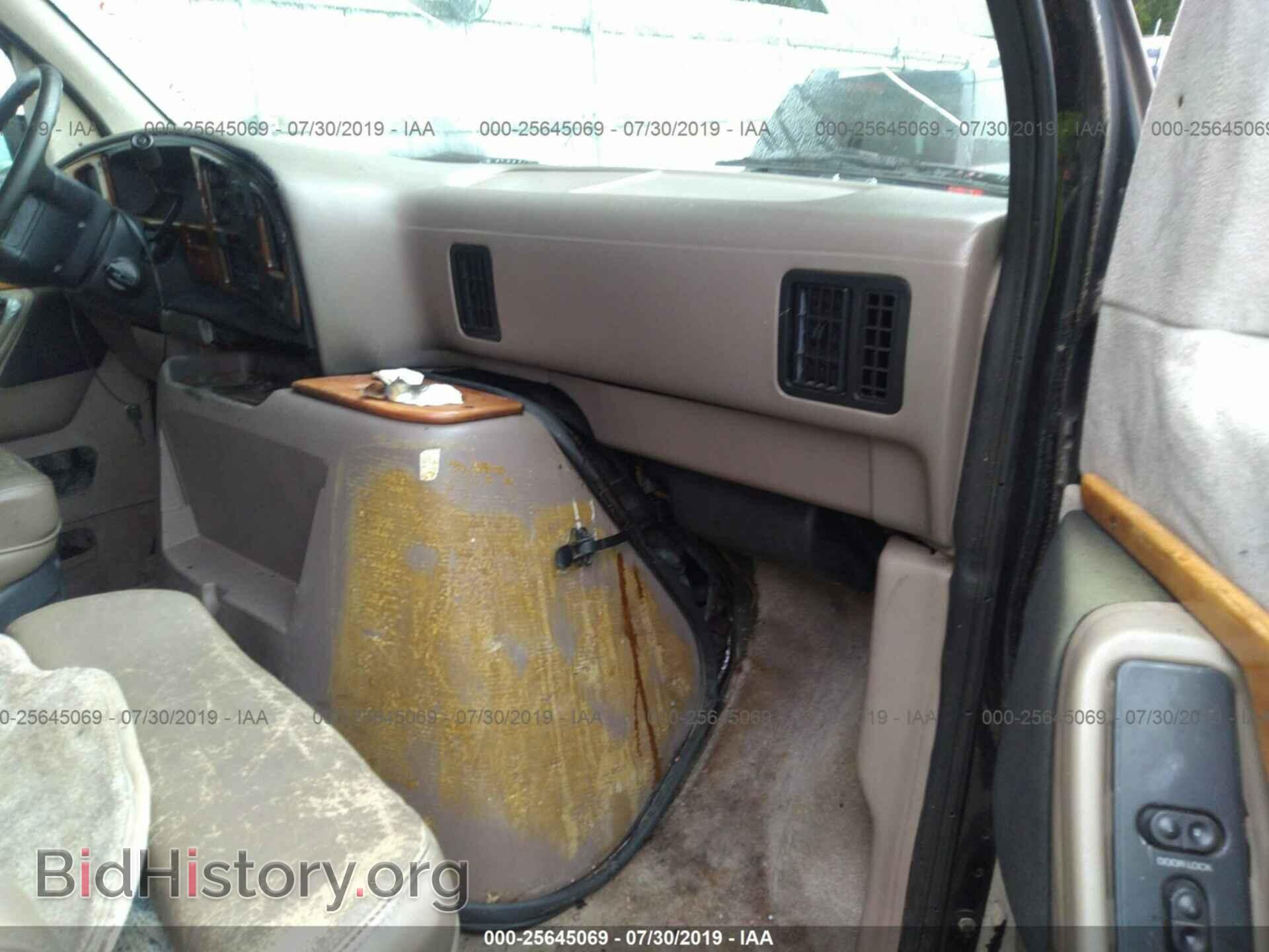 1994 FORD ECONOLINE - VIN: 1FDEE14H6RHB76946 - Photo 5