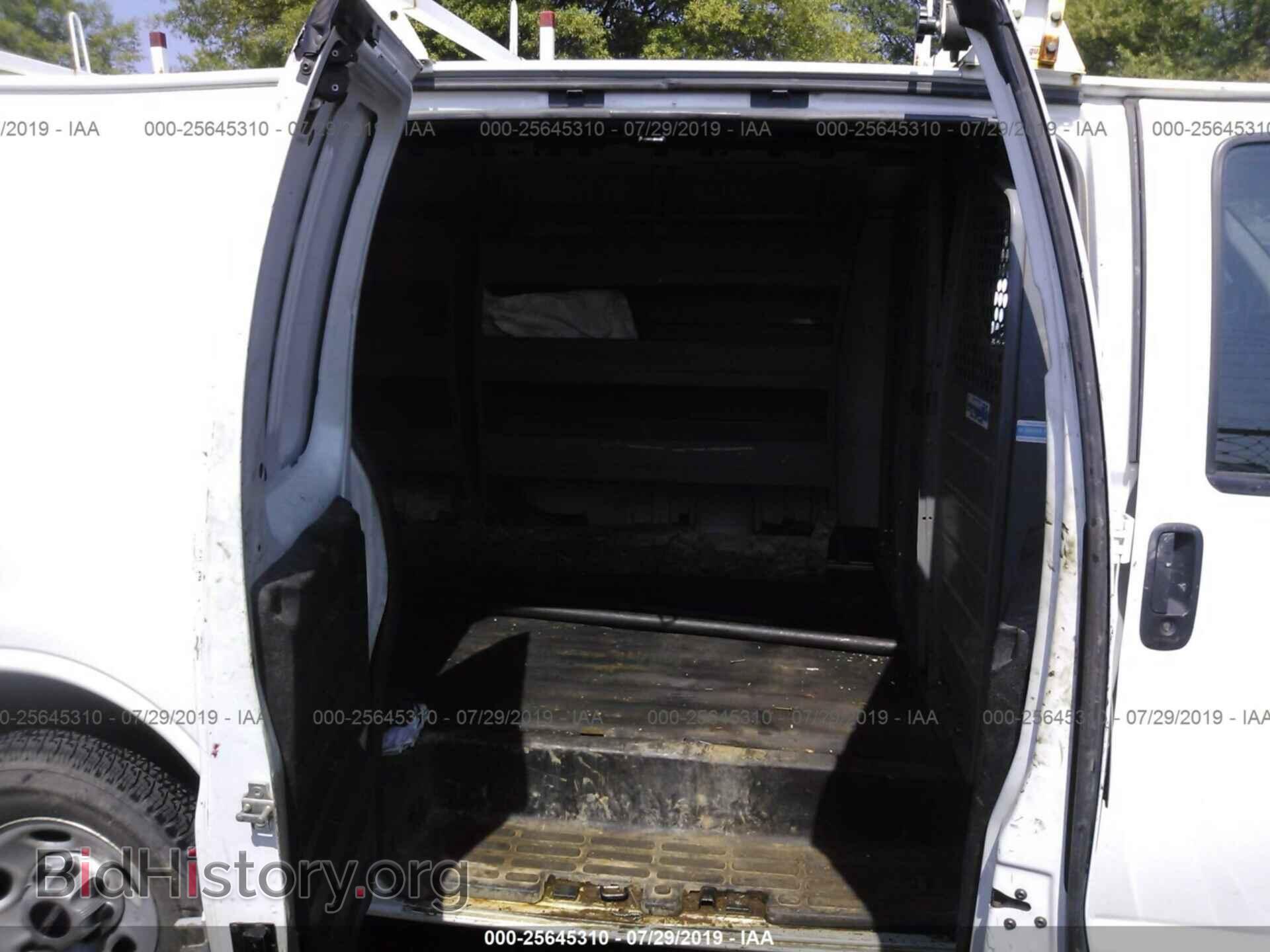 2014 GMC SAVANA - VIN: 1GTW7FCA2E1122325 - Фото 8