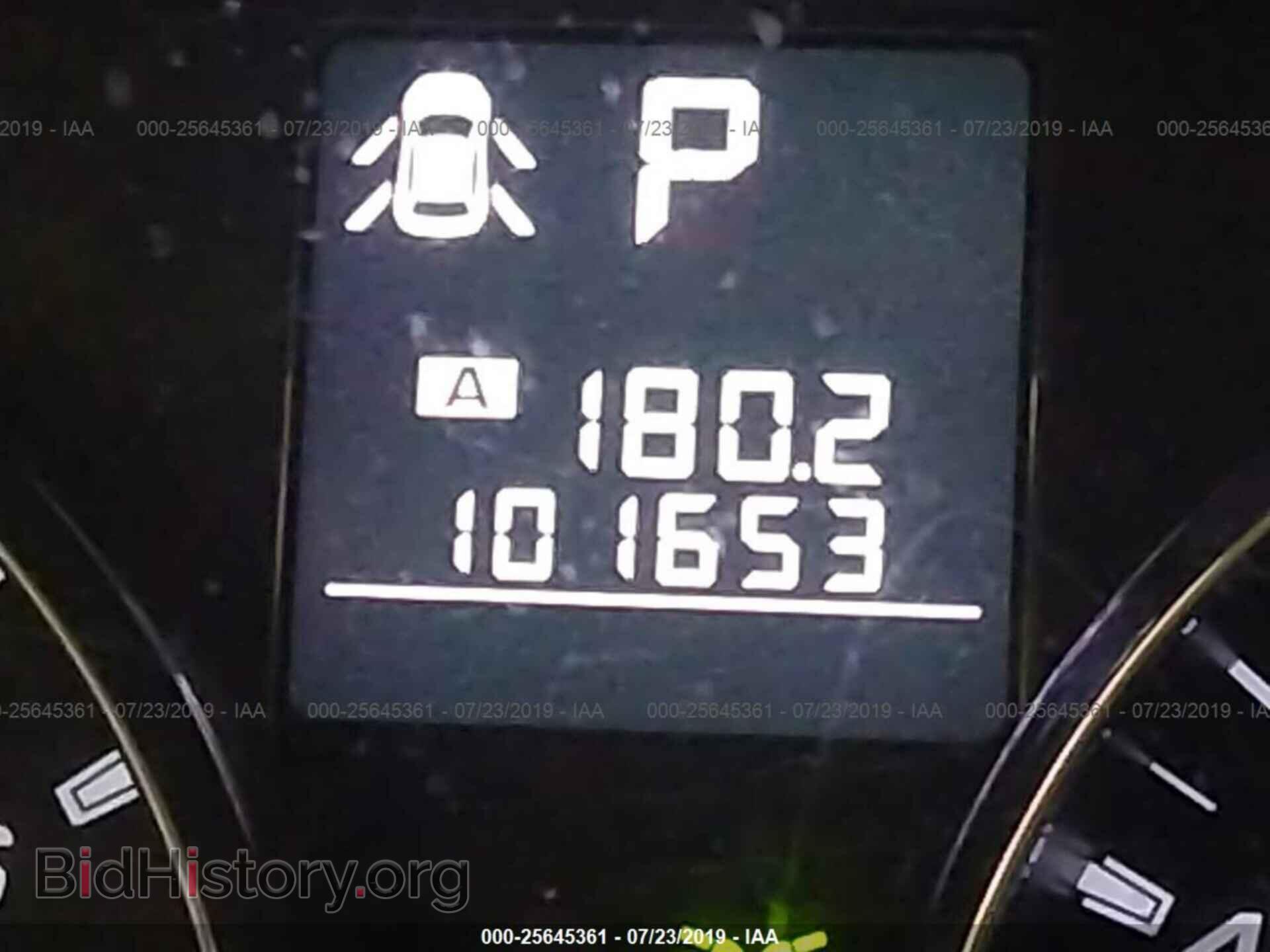 2011 SUBARU LEGACY - VIN: 4S3BMDA67B2243044 - Фото 7