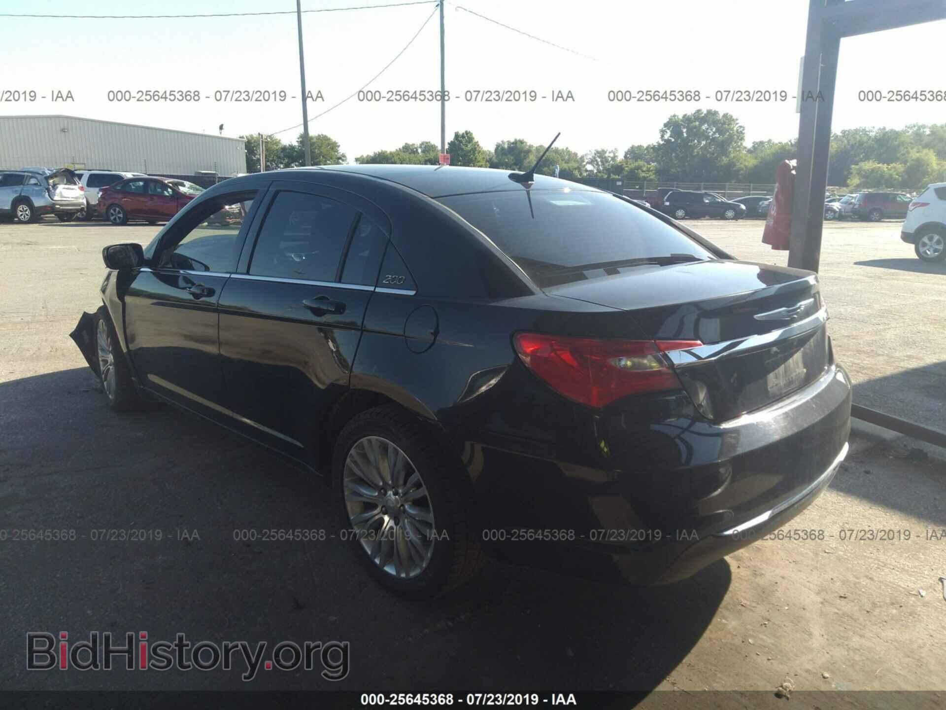 2012 CHRYSLER 200 - VIN: 1C3CCBABXCN155280 - Фото 3