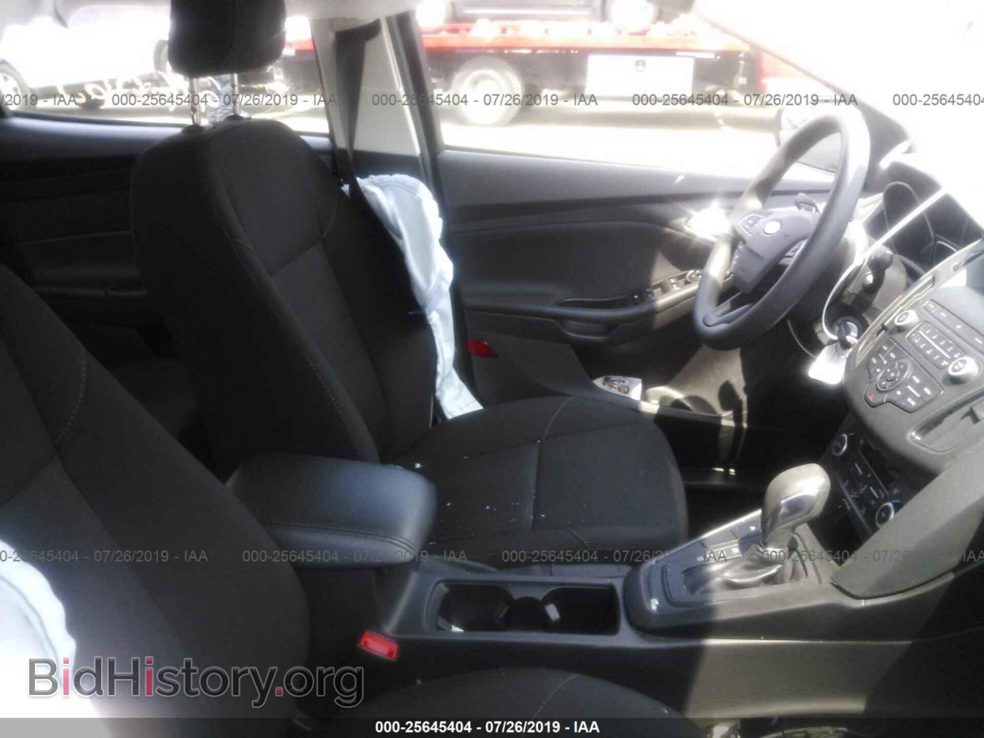 2018 FORD FOCUS - VIN: 1FADP3FE0JL216065 - Фото 5