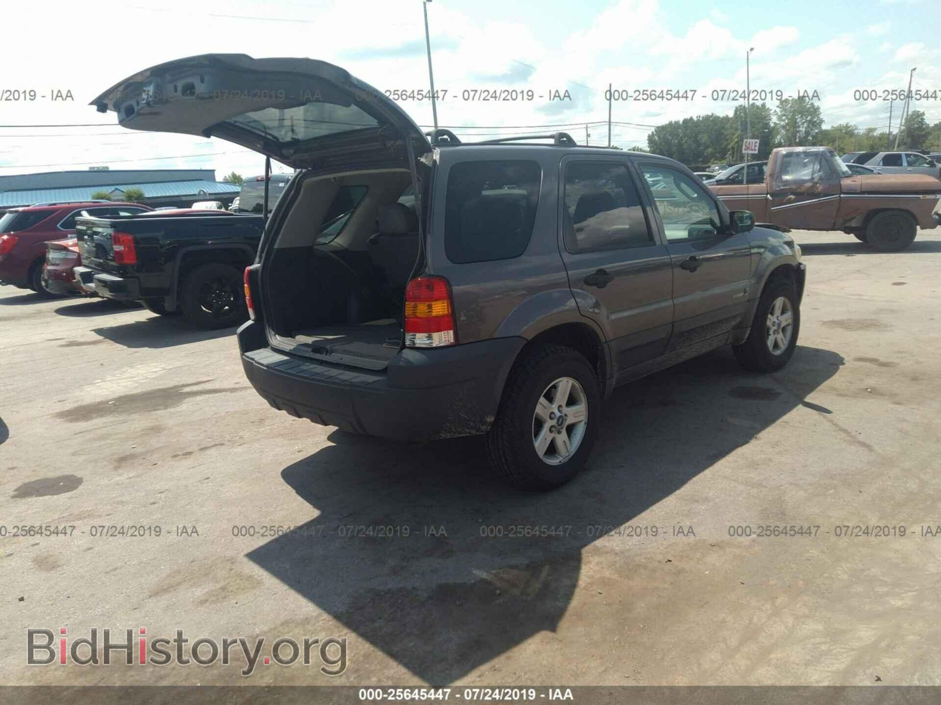2005 FORD ESCAPE - VIN: 1FMCU96H55KB69621 - Photo 4