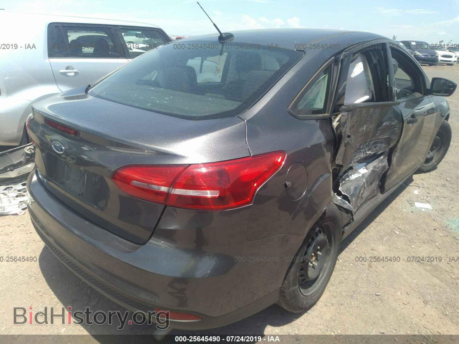 2017 FORD FOCUS - VIN: 1FADP3E2XHL255134 - Фото 4