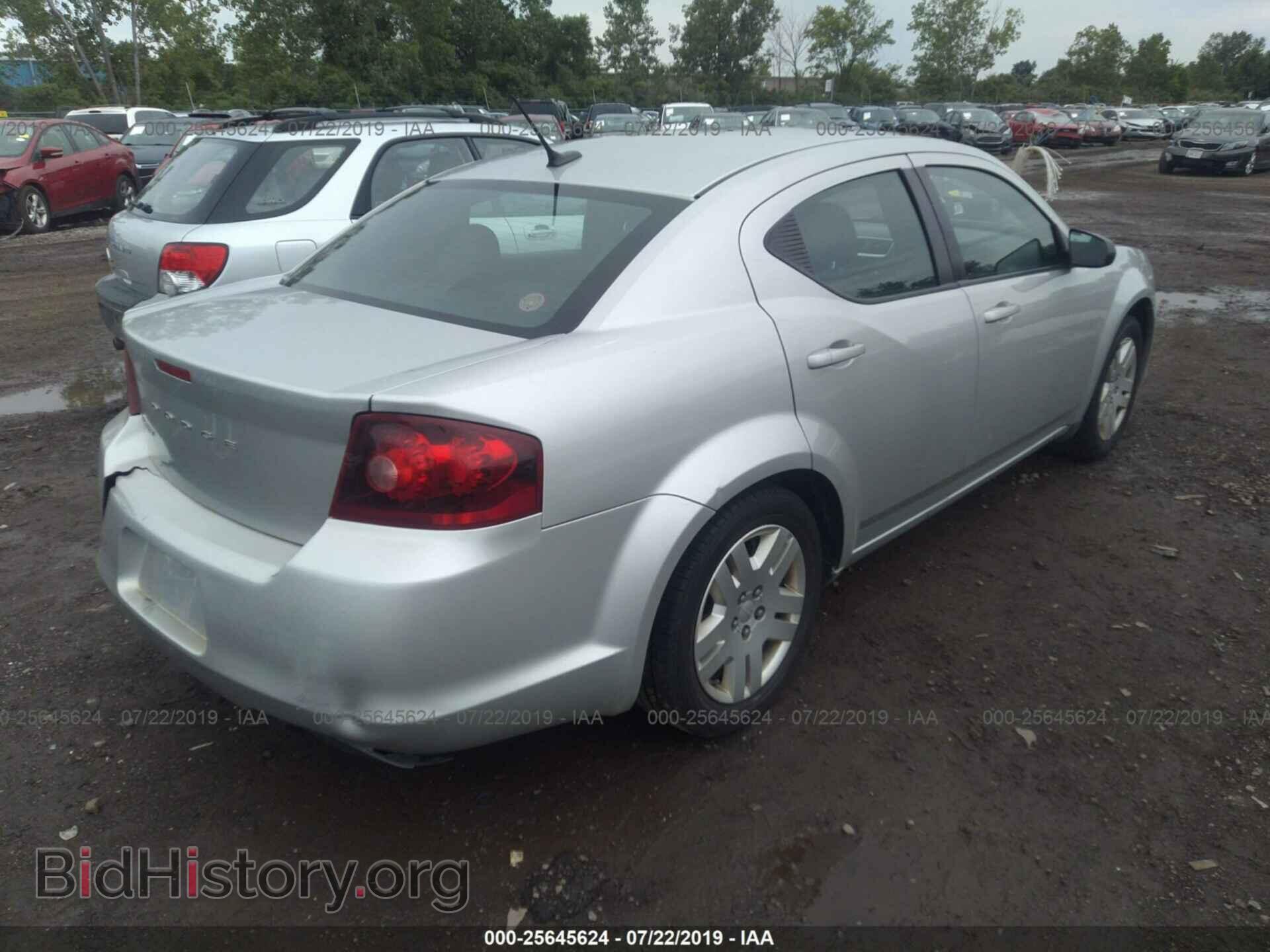 2011 DODGE AVENGER - VIN: 1B3BD4FB8BN588430 - Фото 4