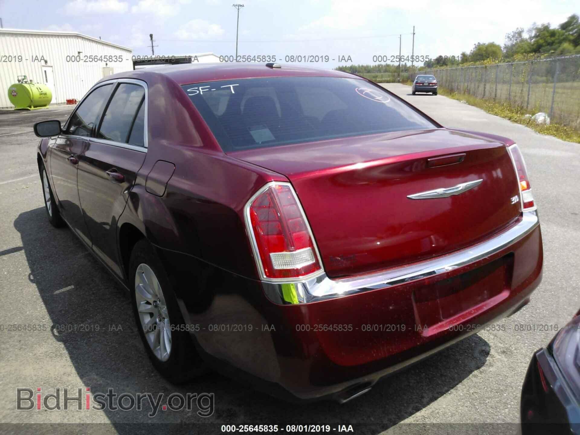 2012 CHRYSLER 300 - VIN: 2C3CCAAG0CH227294 - Photo 3