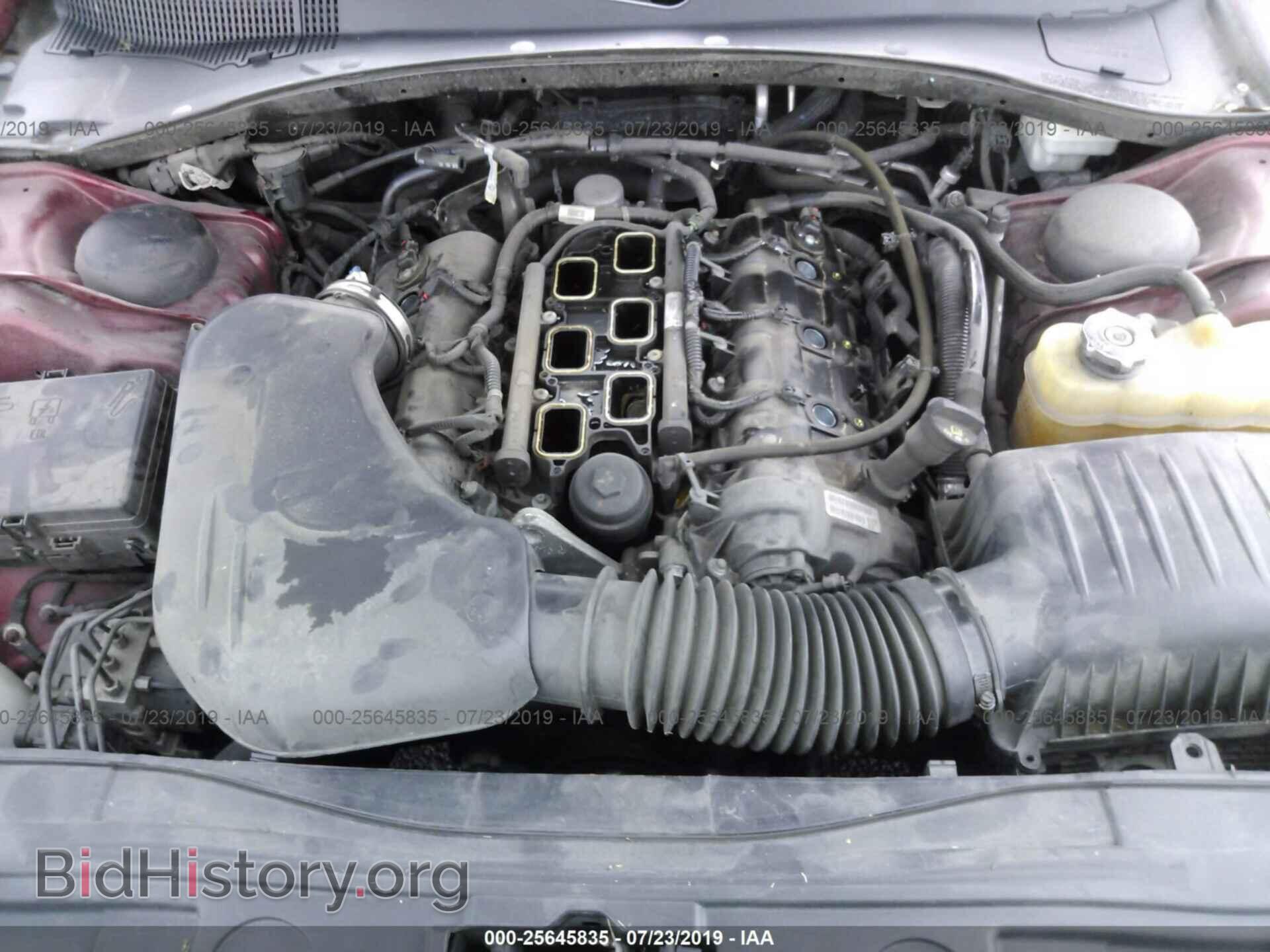 2012 CHRYSLER 300 - VIN: 2C3CCAAG0CH227294 - Photo 10