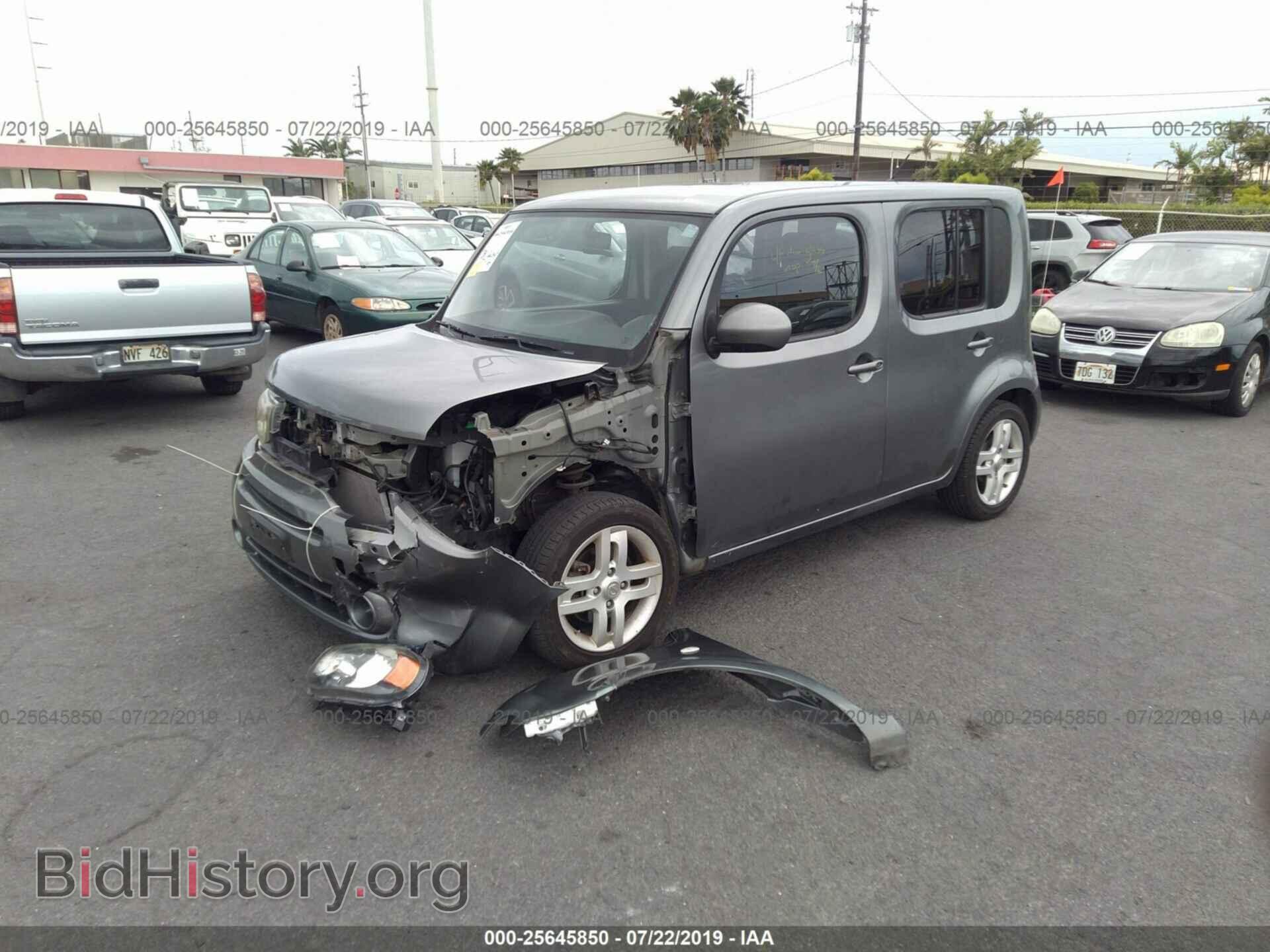 2011 Nissan Cube - VIN: JN8AZ2KR6BT201649 - Photo 2