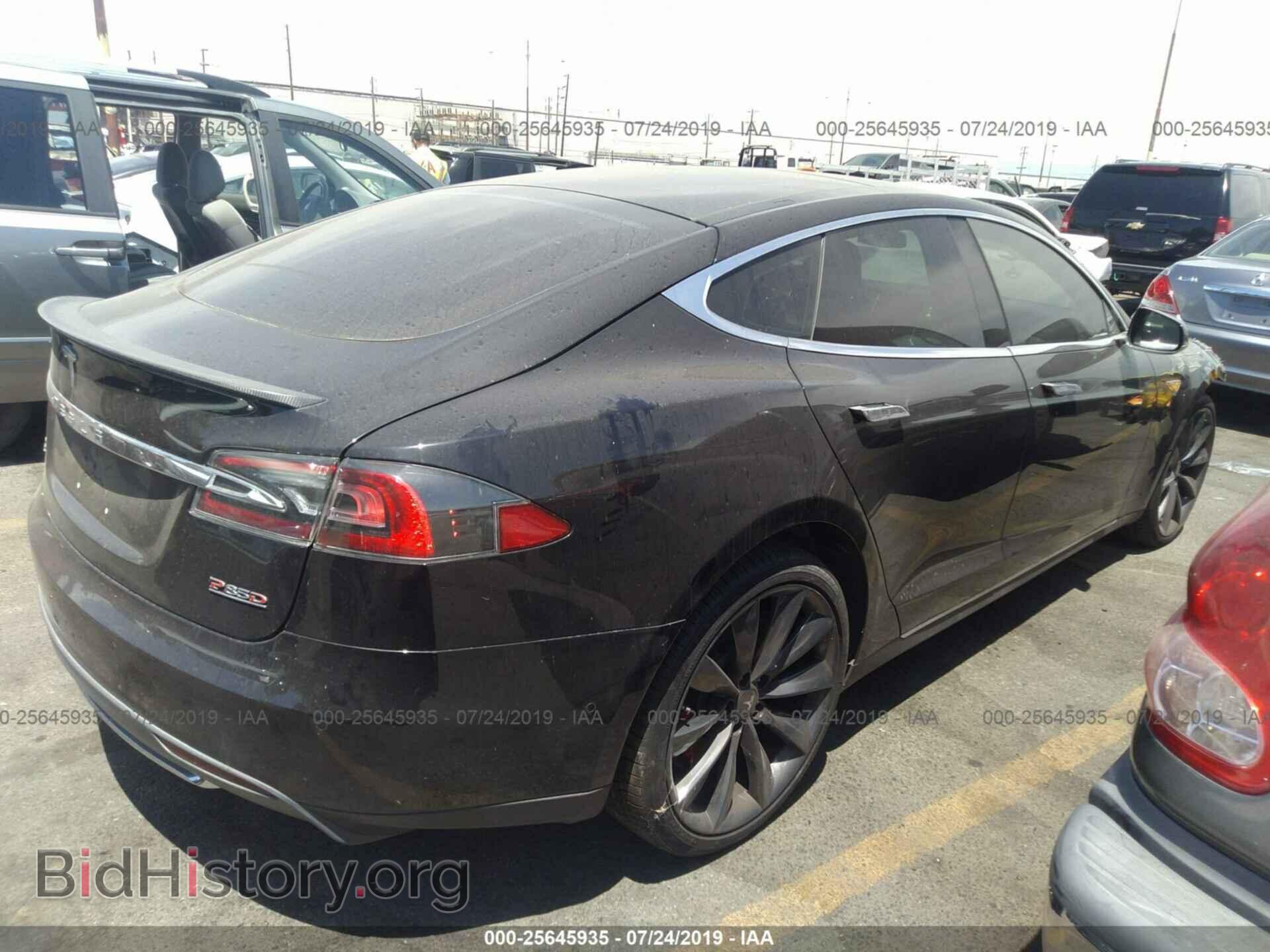 2015 TESLA MODEL S - VIN: 5YJSA1H44FF095367 - Фото 4
