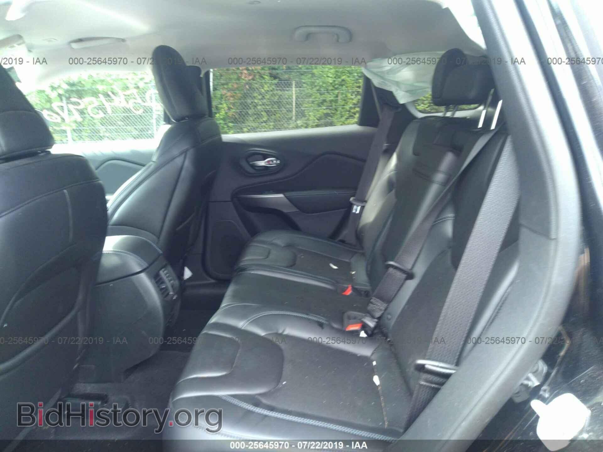 2019 JEEP CHEROKEE - VIN: 1C4PJMLB0KD364043 - Photo 8