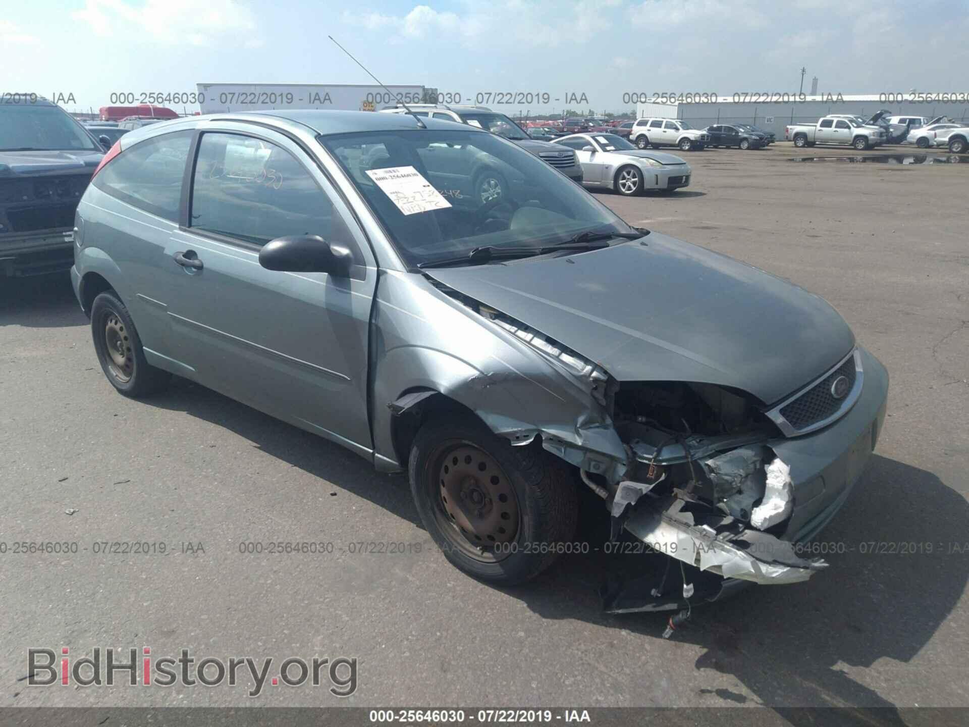 Photo 3FAFP31N65R126880 - FORD FOCUS 2005