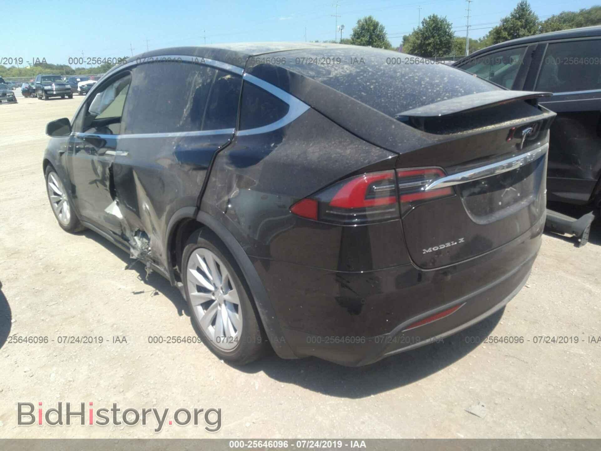 2018 TESLA MODEL X - VIN: 5YJXCBE21JF103166 - Фото 3