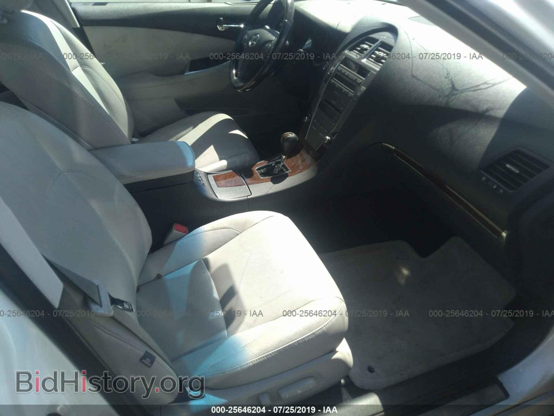 2011 LEXUS ES - VIN: JTHBK1EG7B2456033 - Фото 5