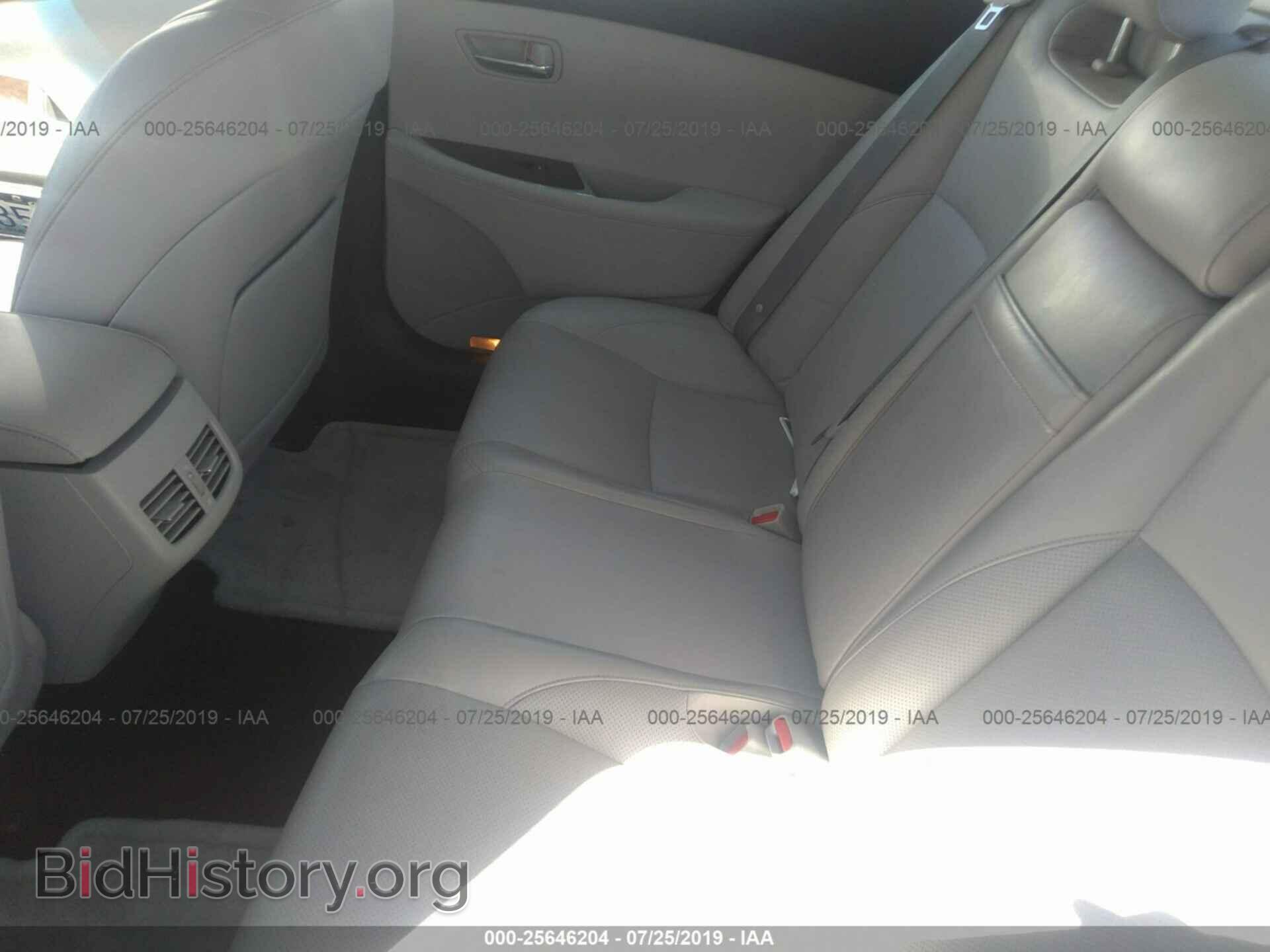 2011 LEXUS ES - VIN: JTHBK1EG7B2456033 - Фото 8