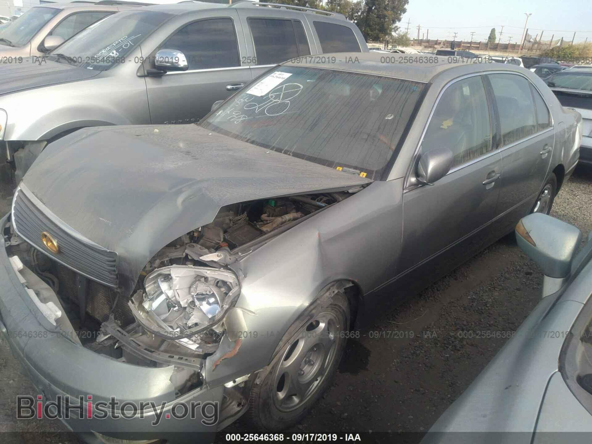2001 LEXUS LS - VIN: JTHBN30F810026118 - Photo 2