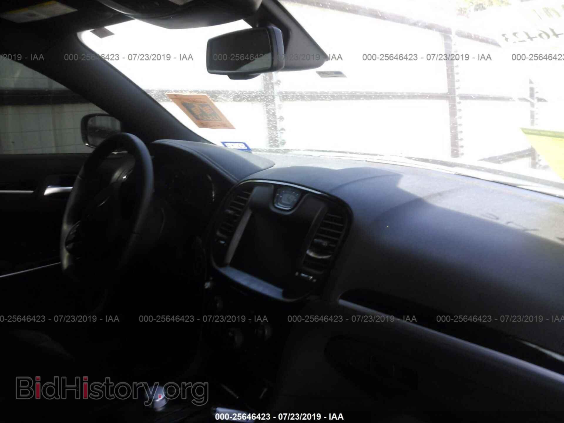 2017 CHRYSLER 300 - VIN: 2C3CCABT3HH557918 - Фото 5