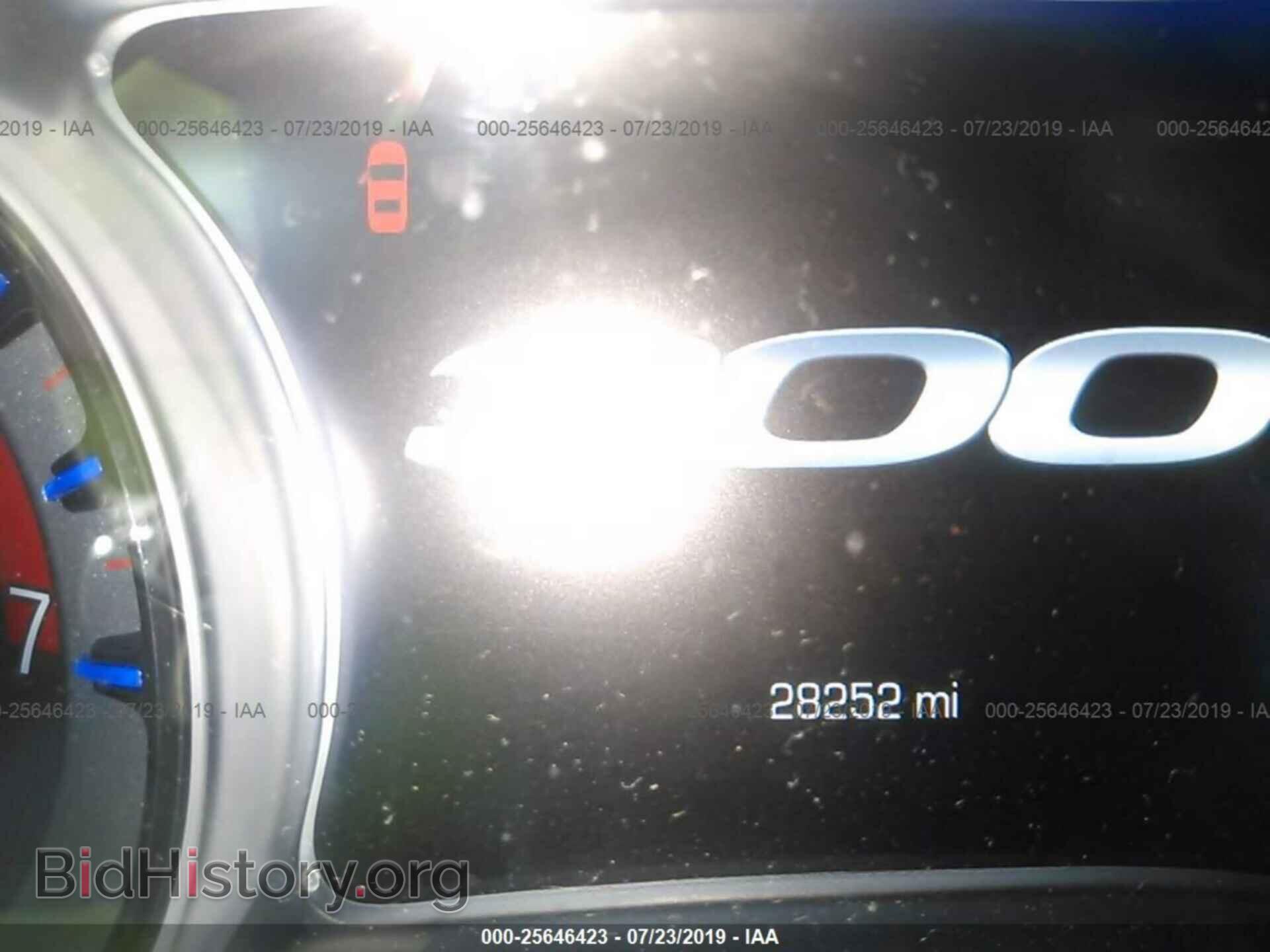 2017 CHRYSLER 300 - VIN: 2C3CCABT3HH557918 - Фото 7
