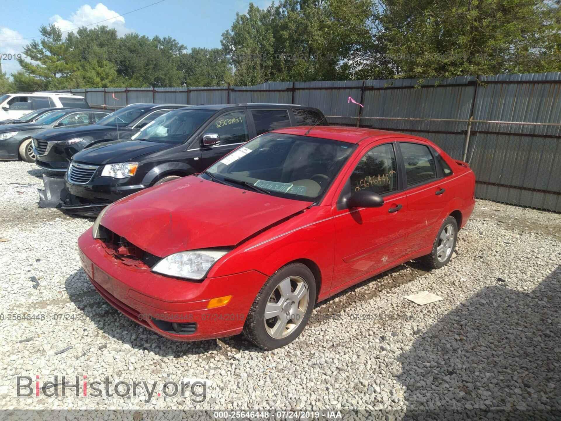 2005 FORD FOCUS - VIN: 1FAHP34N15W212731 - Фото 2