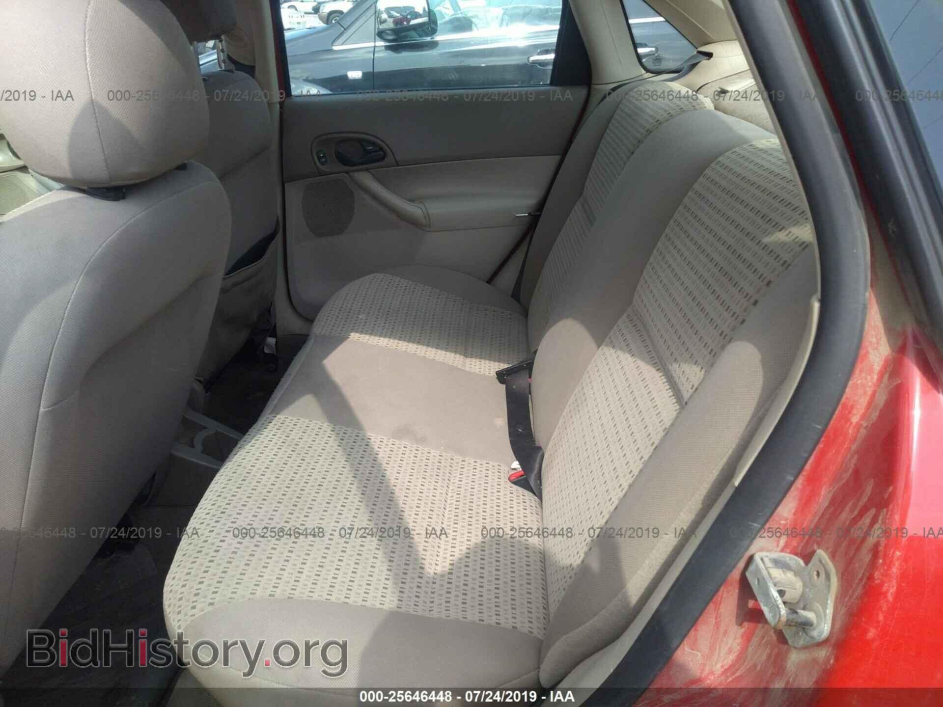 2005 FORD FOCUS - VIN: 1FAHP34N15W212731 - Фото 8