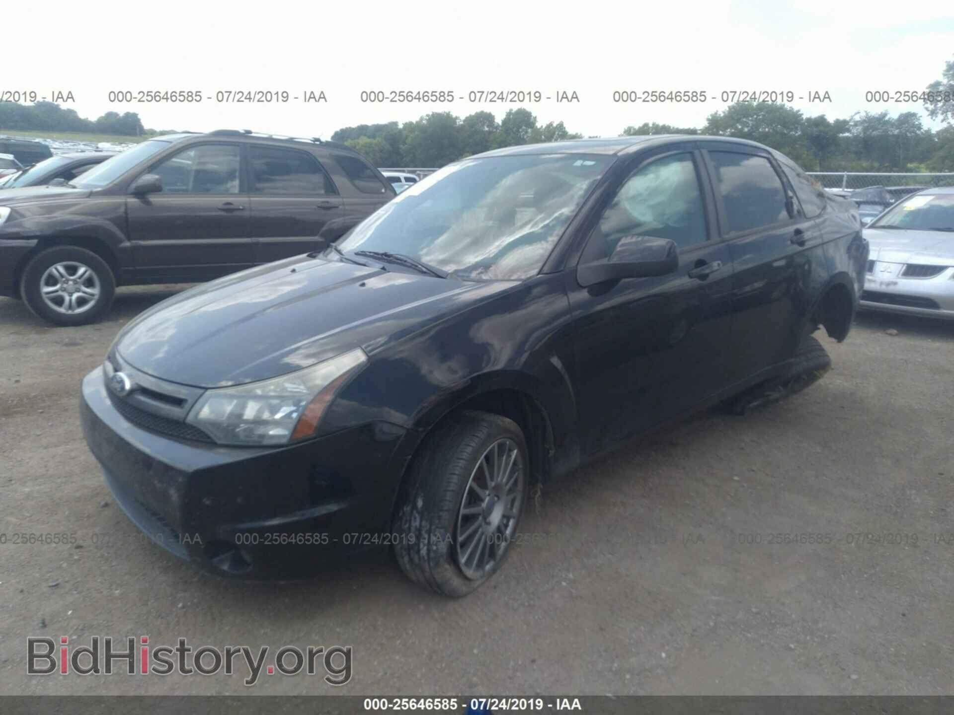 2011 FORD FOCUS - VIN: 1FAHP3GN0BW201971 - Фото 2