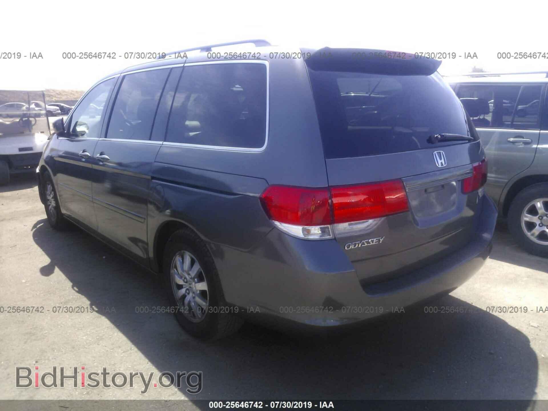 2008 HONDA ODYSSEY - VIN: 5FNRL38648B105209 - Фото 3