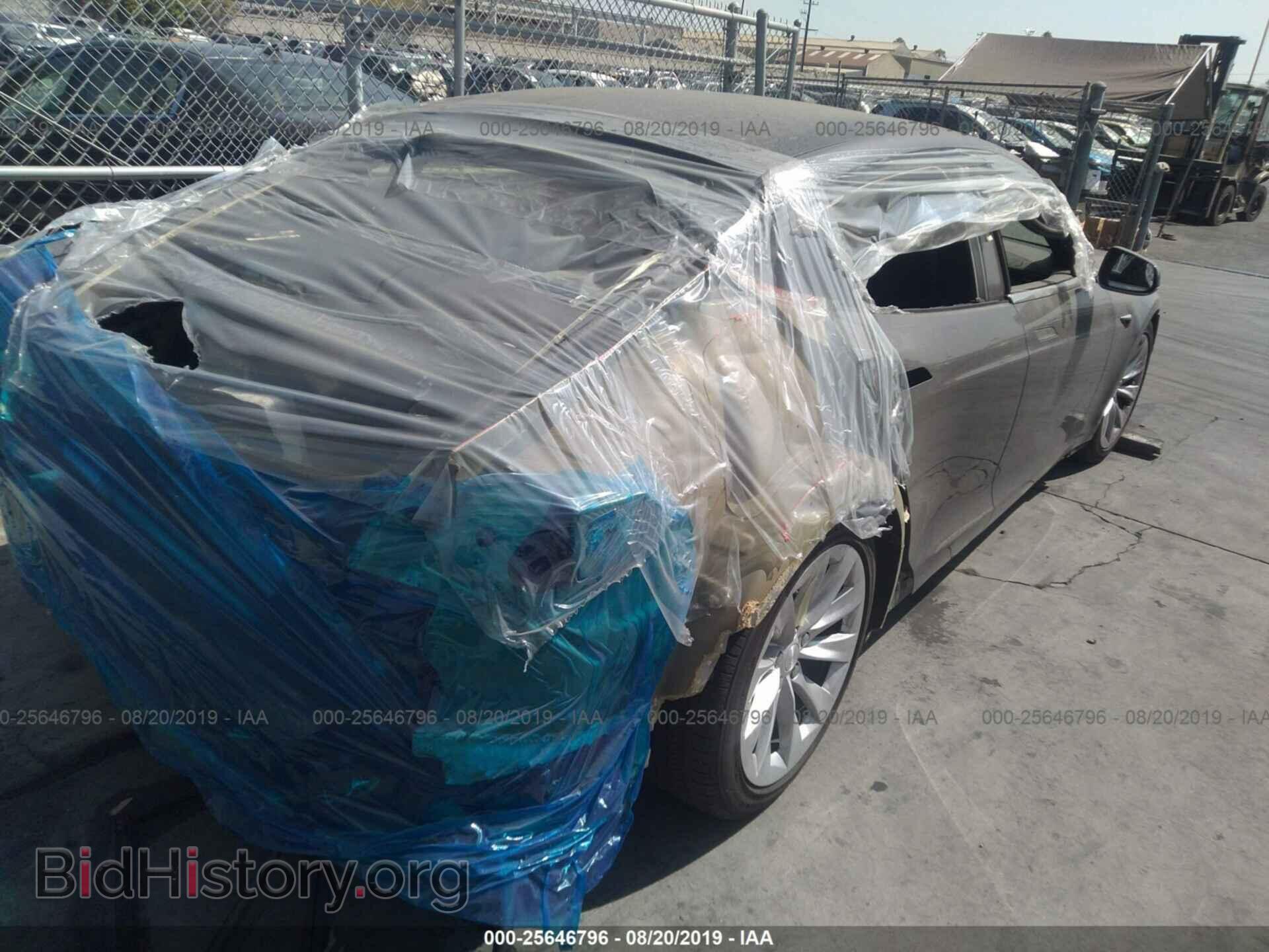2018 TESLA MODEL S - VIN: 5YJSA1E25JF282600 - Photo 4