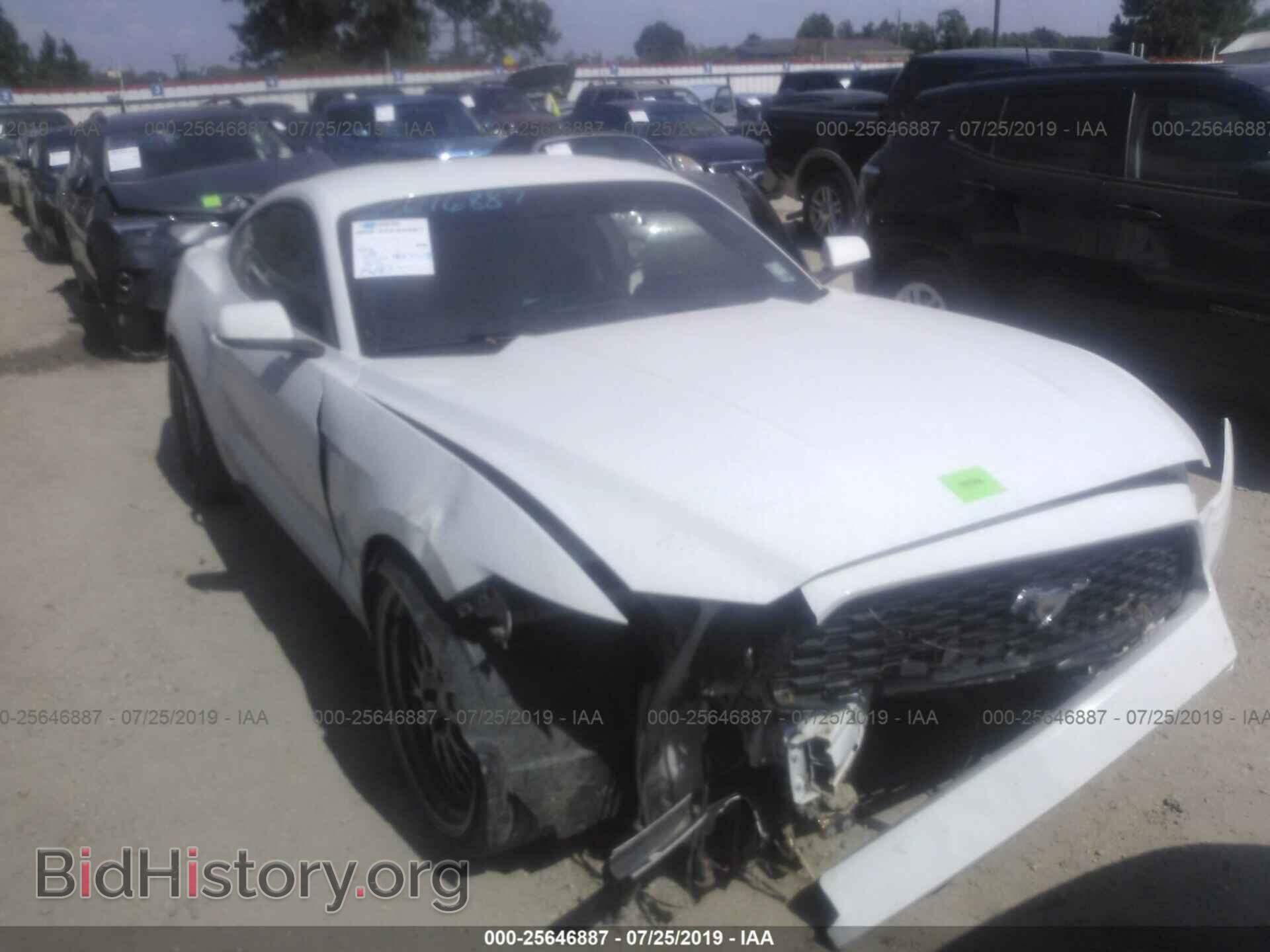 Photo 1FA6P8TH8F5321095 - FORD MUSTANG 2015