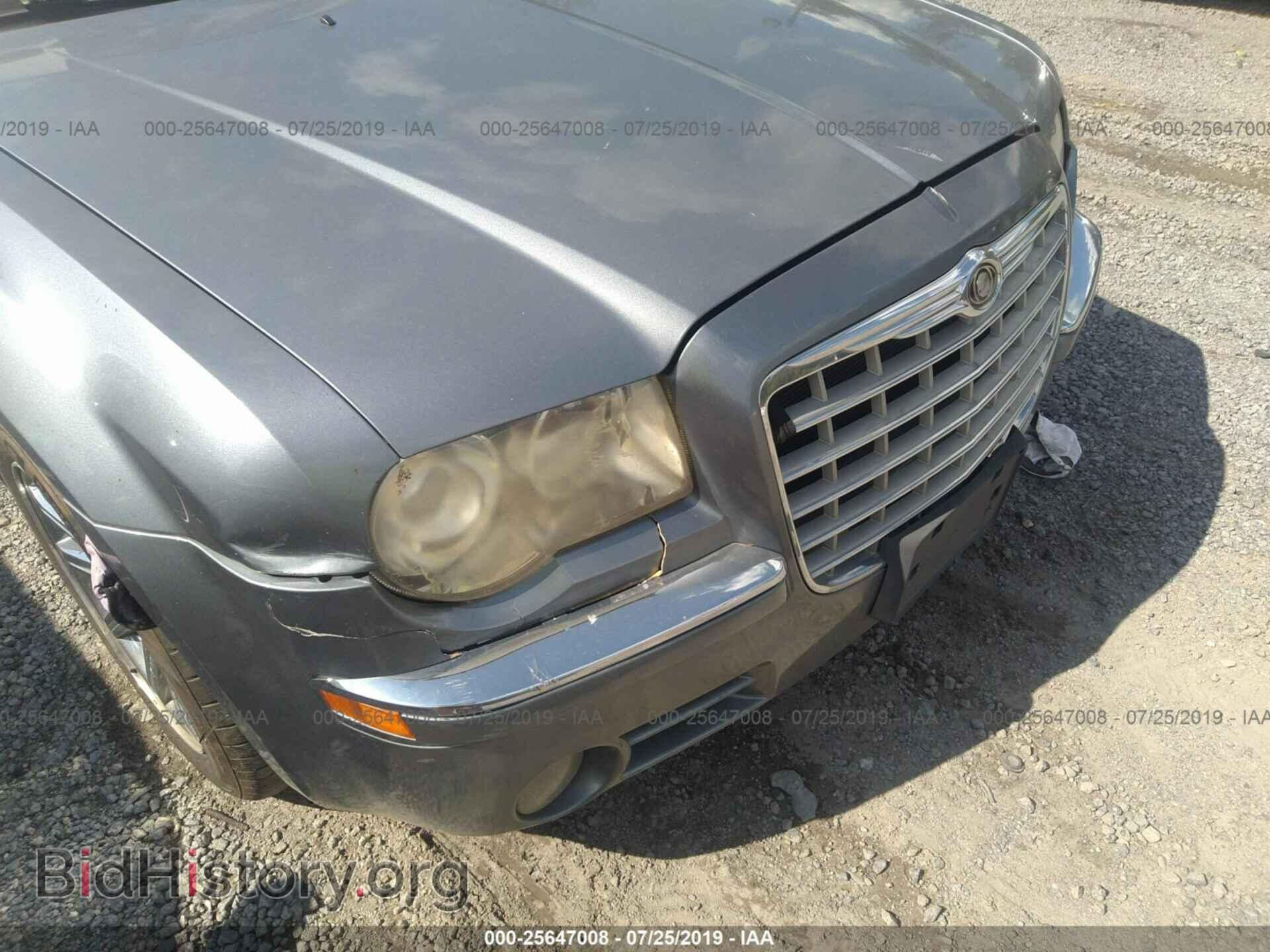 2006 CHRYSLER 300C - VIN: 2C3KA63H76H409311 - Фото 6
