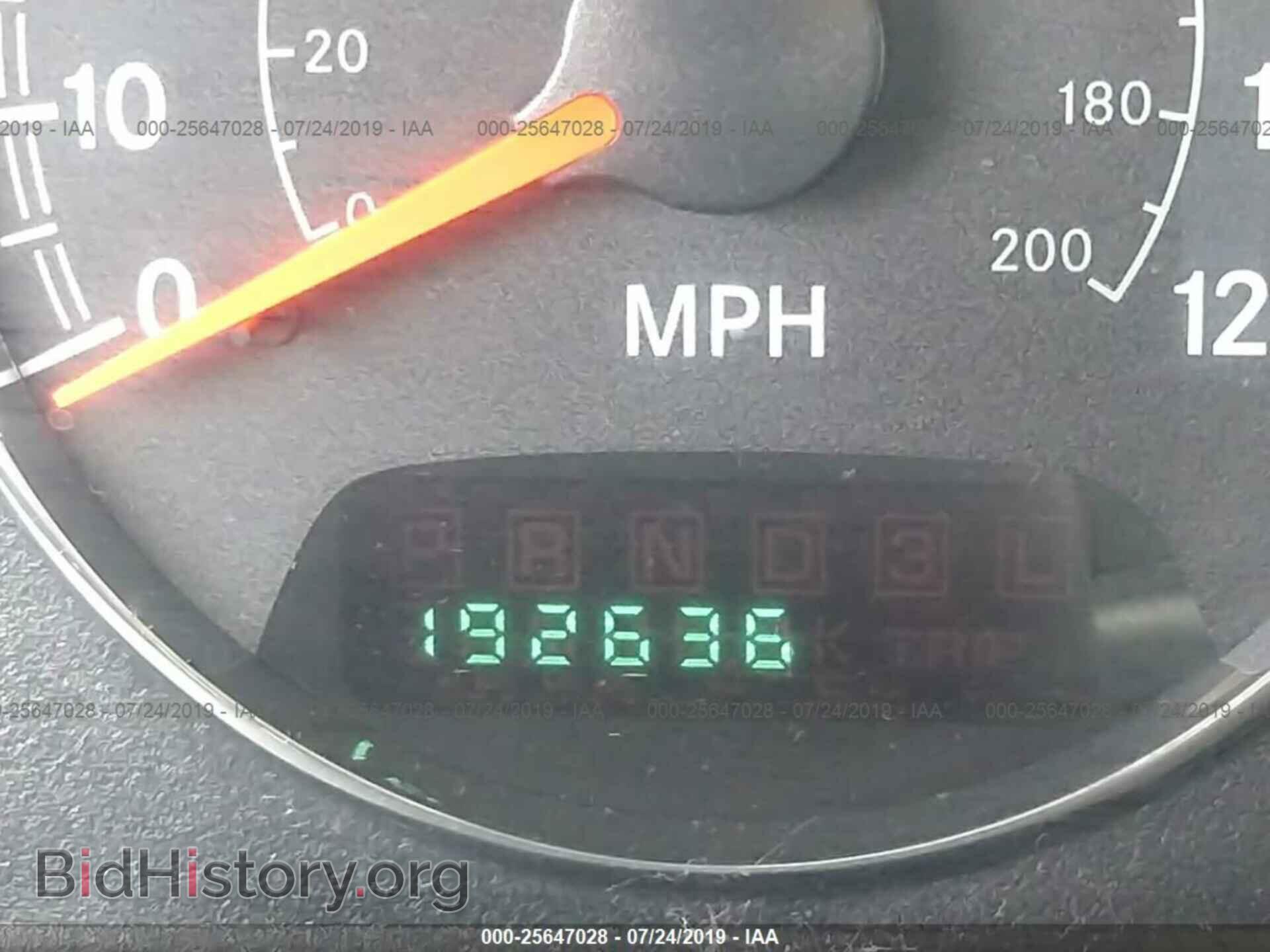 2005 CHRYSLER SEBRING - VIN: 1C3EL55R65N640813 - Фото 7