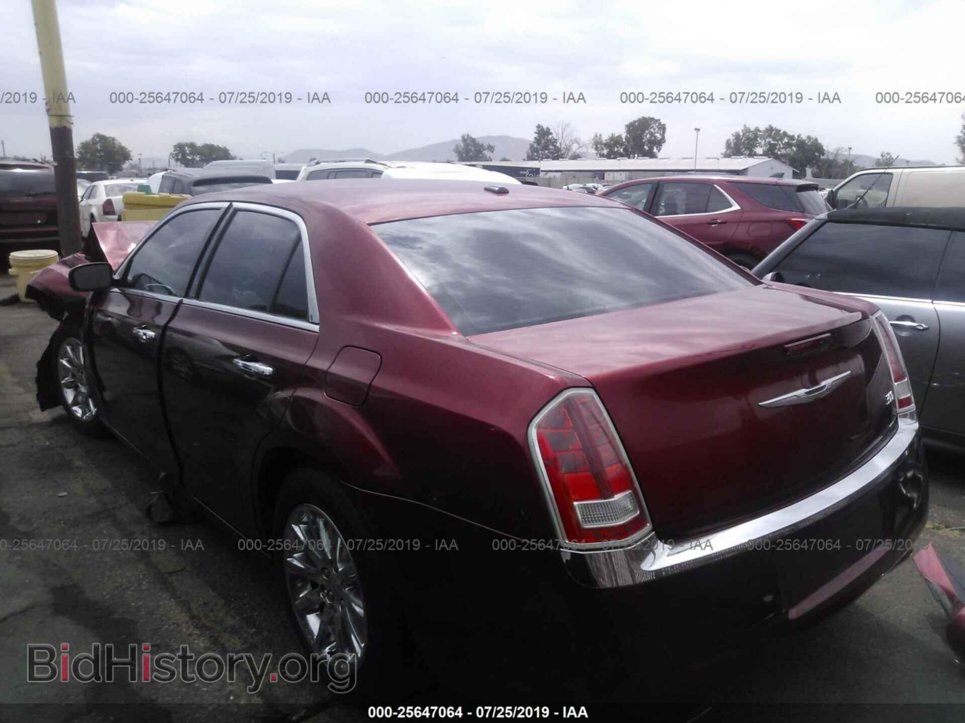 2012 CHRYSLER 300 - VIN: 2C3CCACG9CH138207 - Фото 3